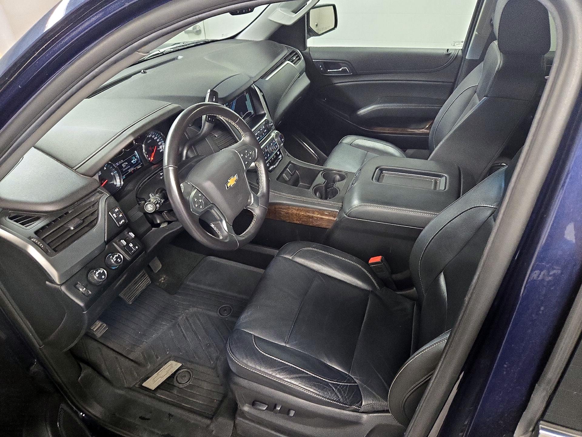 Thumbnail: 2018 Chevrolet Suburban - 11