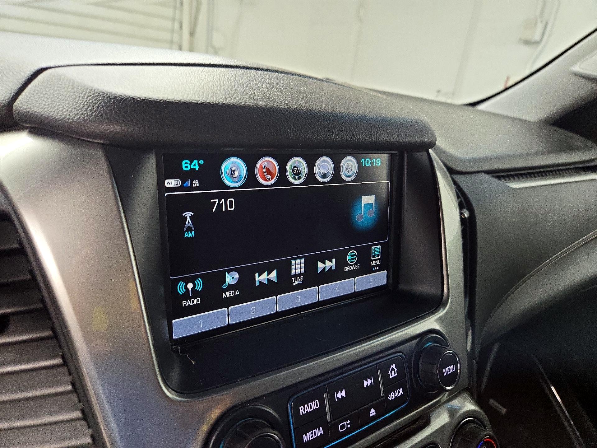 Thumbnail: 2018 Chevrolet Suburban - 16