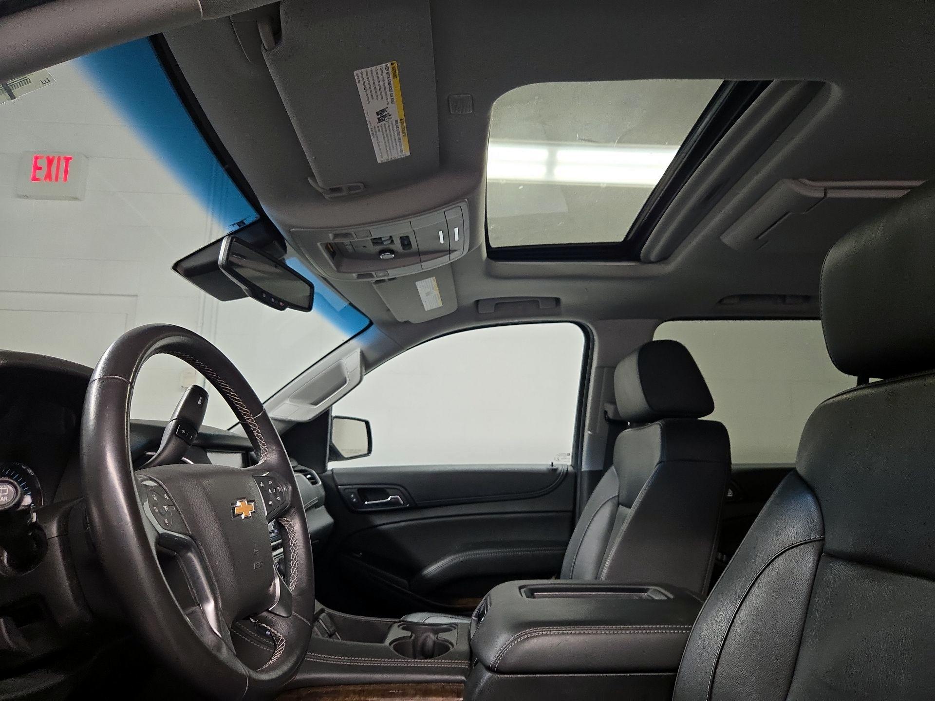 Thumbnail: 2018 Chevrolet Suburban - 20