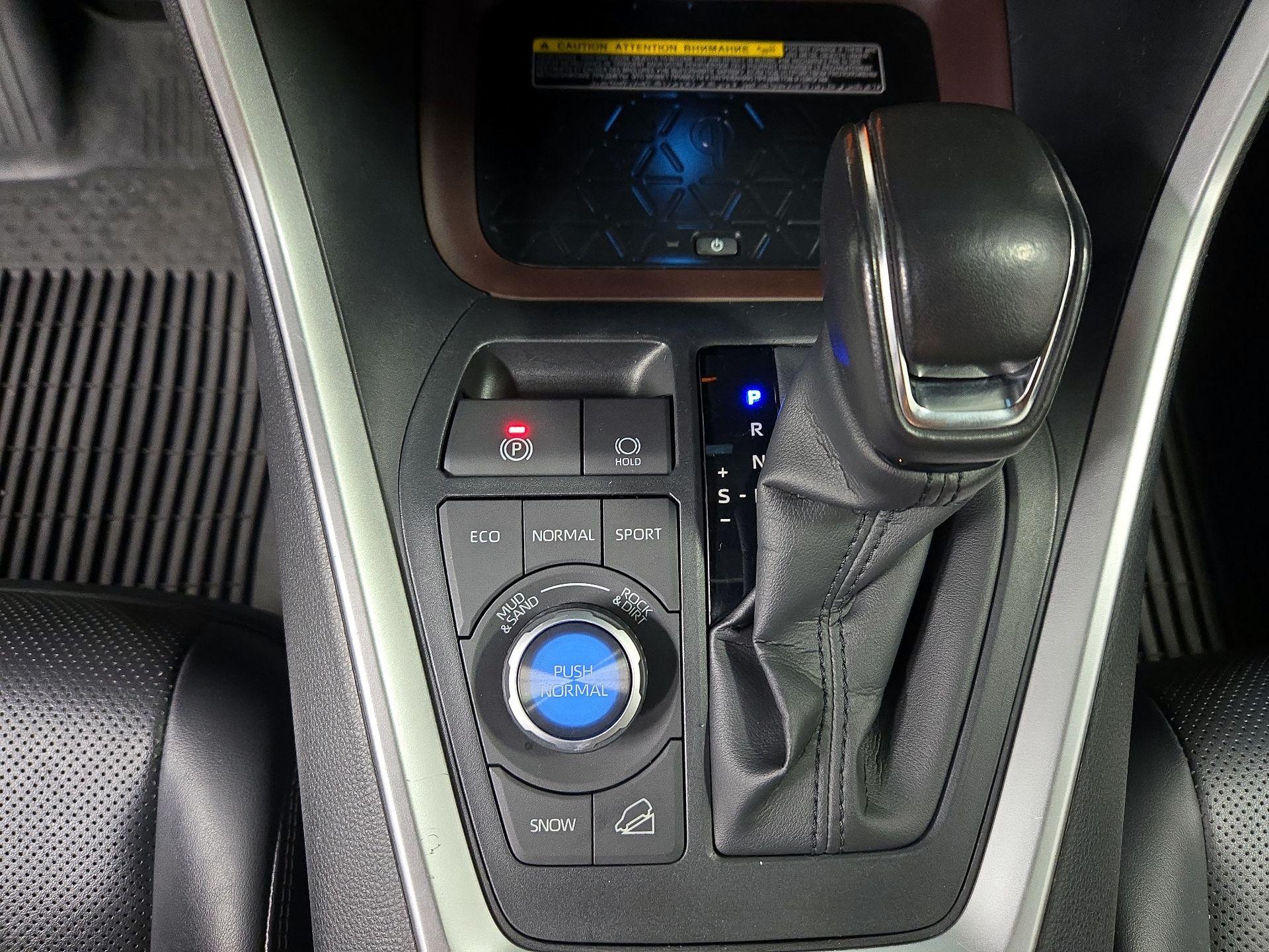 Thumbnail: 2019 Toyota RAV4 - 18