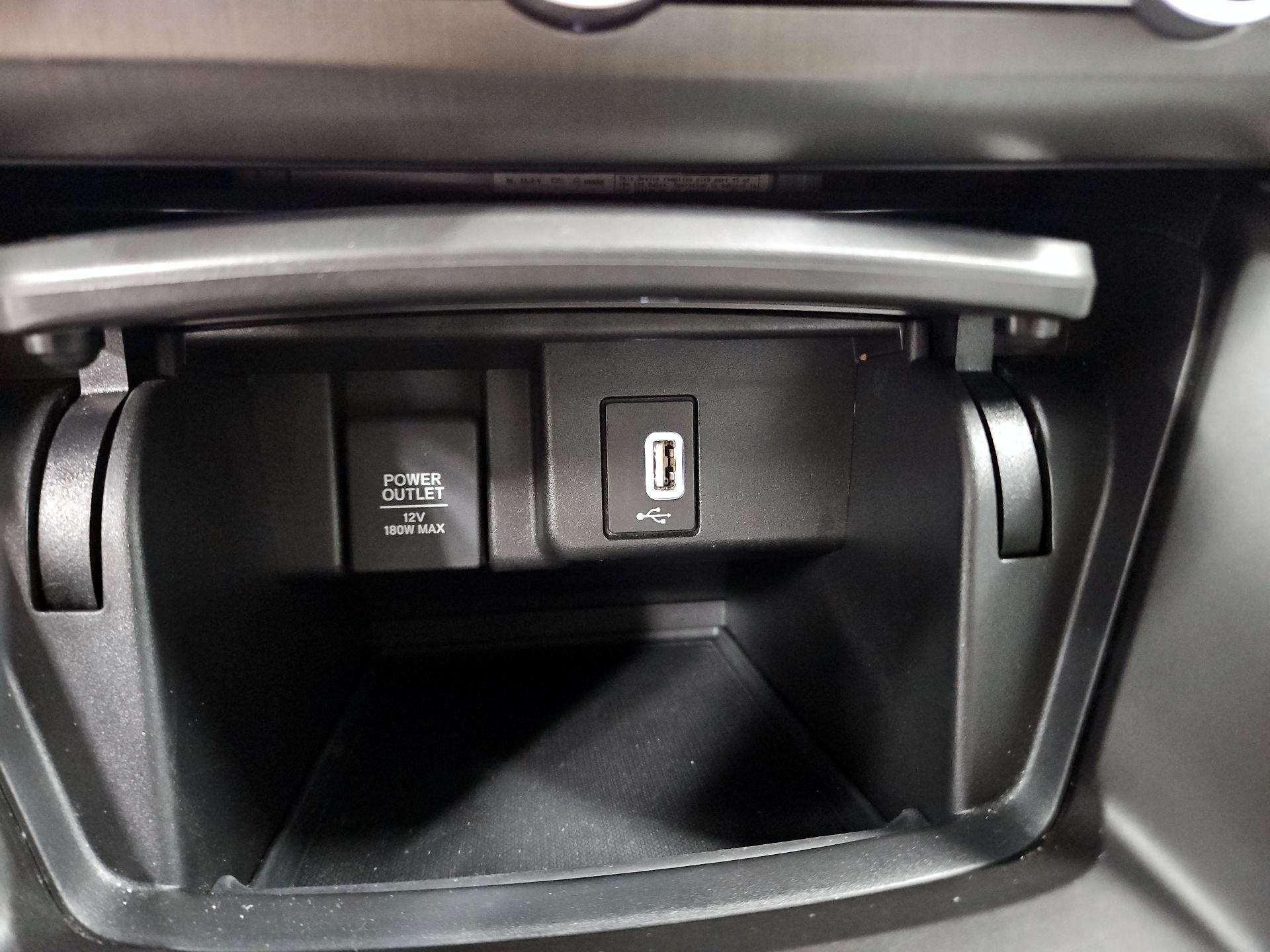 Thumbnail: 2018 Honda Accord - 18