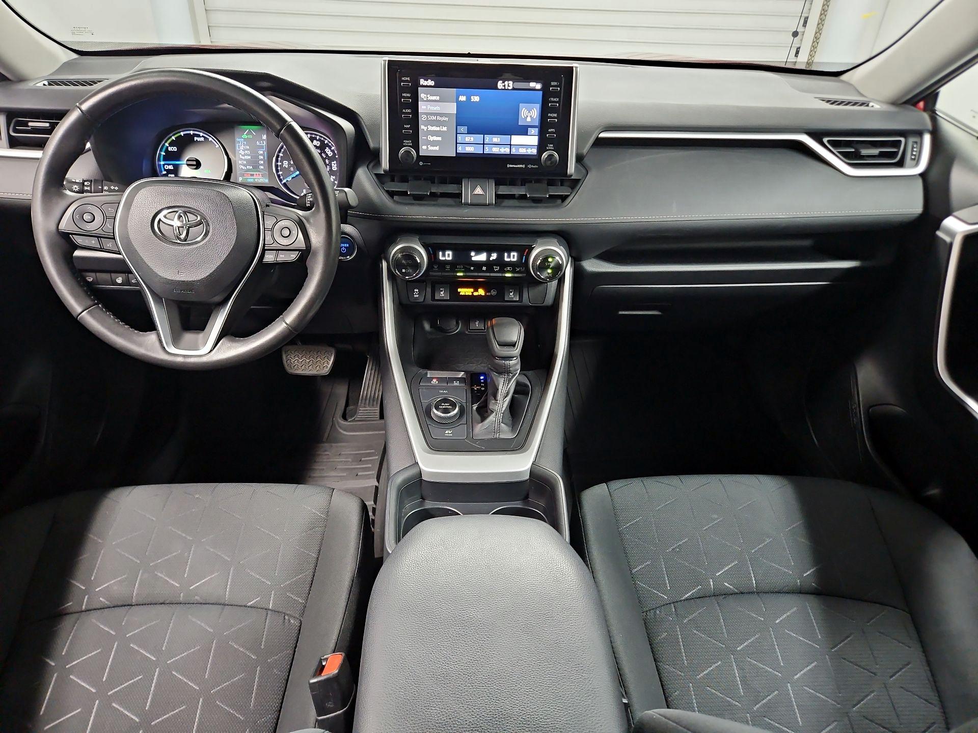 Thumbnail: 2020 Toyota RAV4 - 9