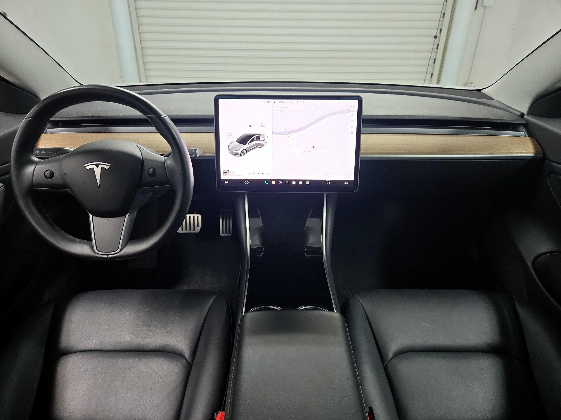 Thumbnail: 2018 Tesla Model 3 - 9