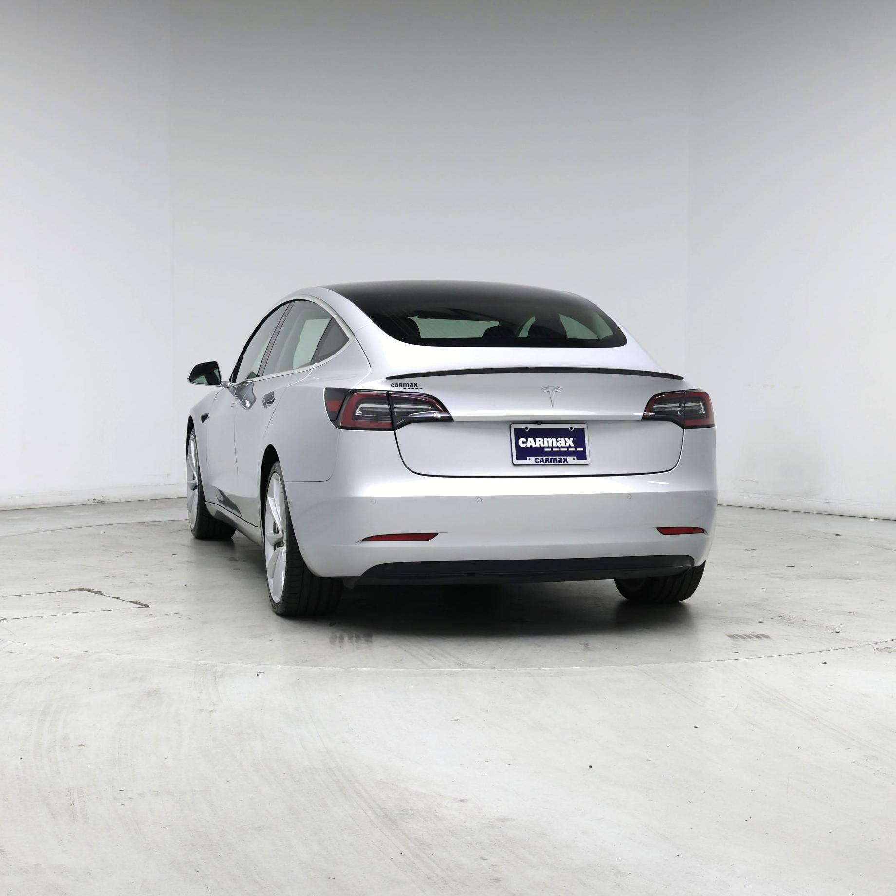 Thumbnail: 2018 Tesla Model 3 - 6