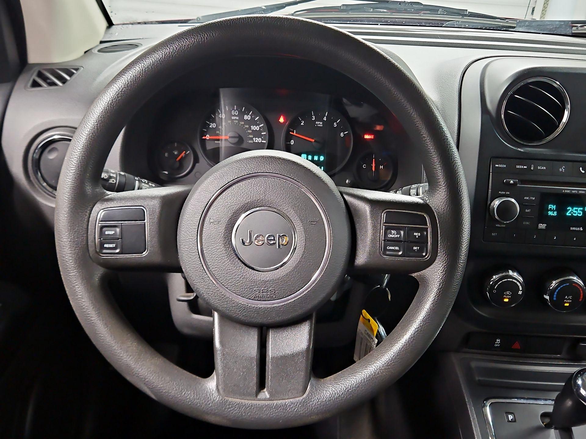 Thumbnail: 2013 Jeep Compass - 10