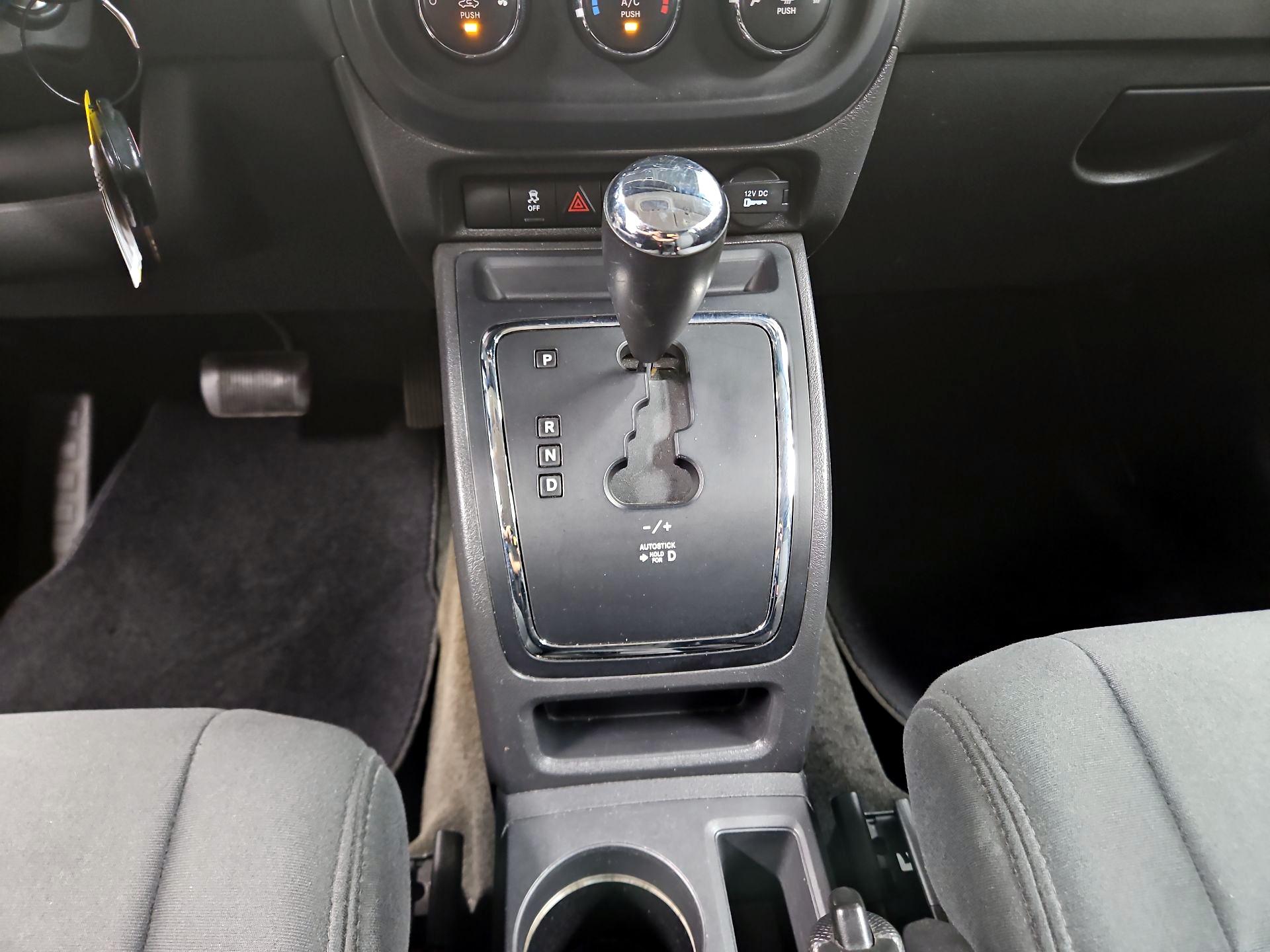 Thumbnail: 2013 Jeep Compass - 15