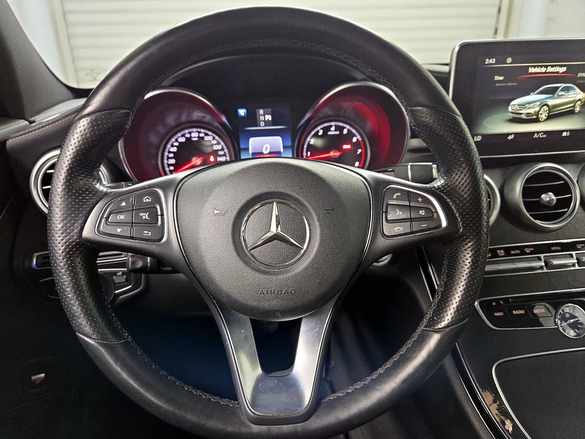 Thumbnail: 2017 Mercedes-Benz C-Class - 10