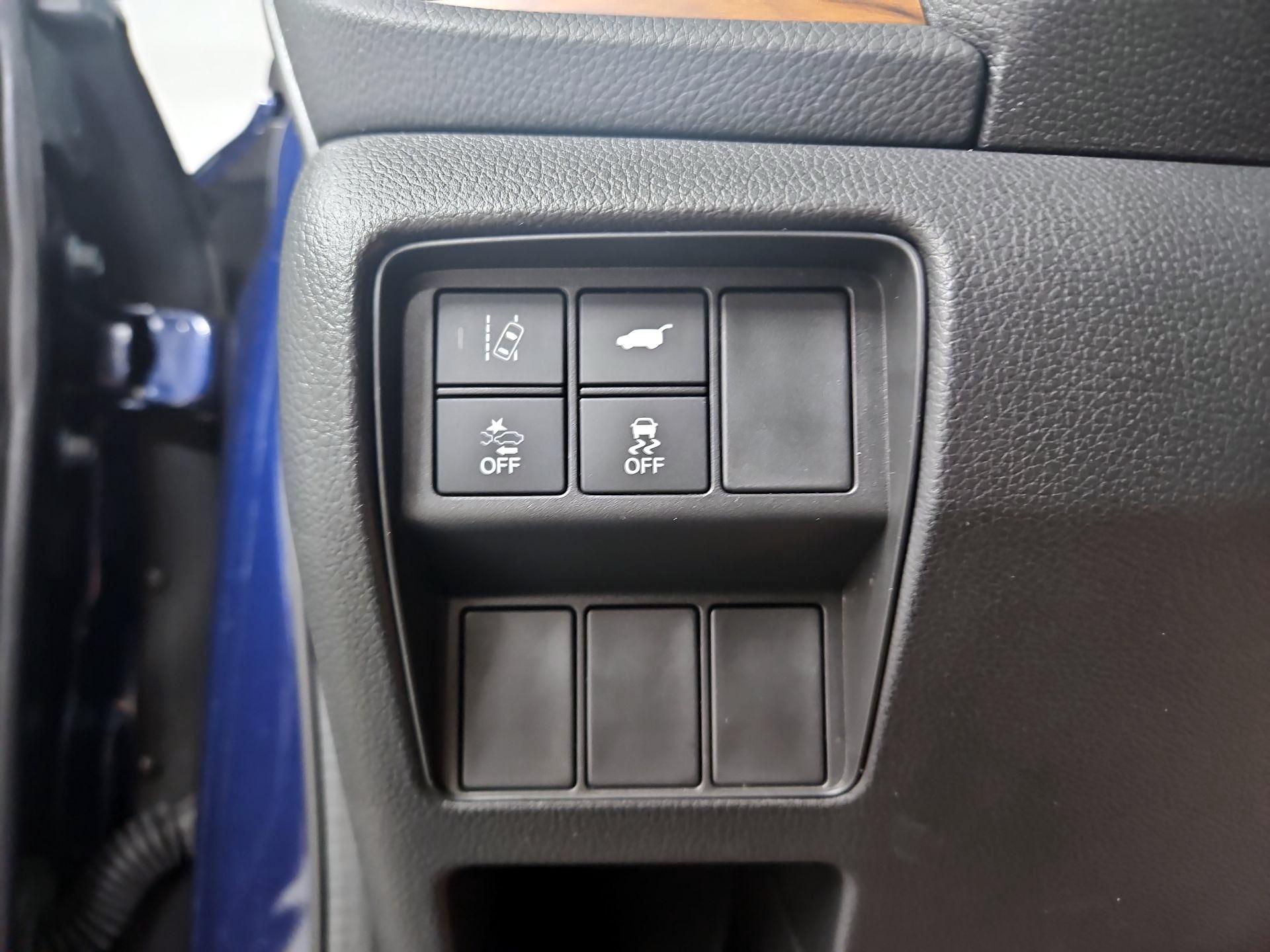 Thumbnail: 2018 Honda CR-V - 13