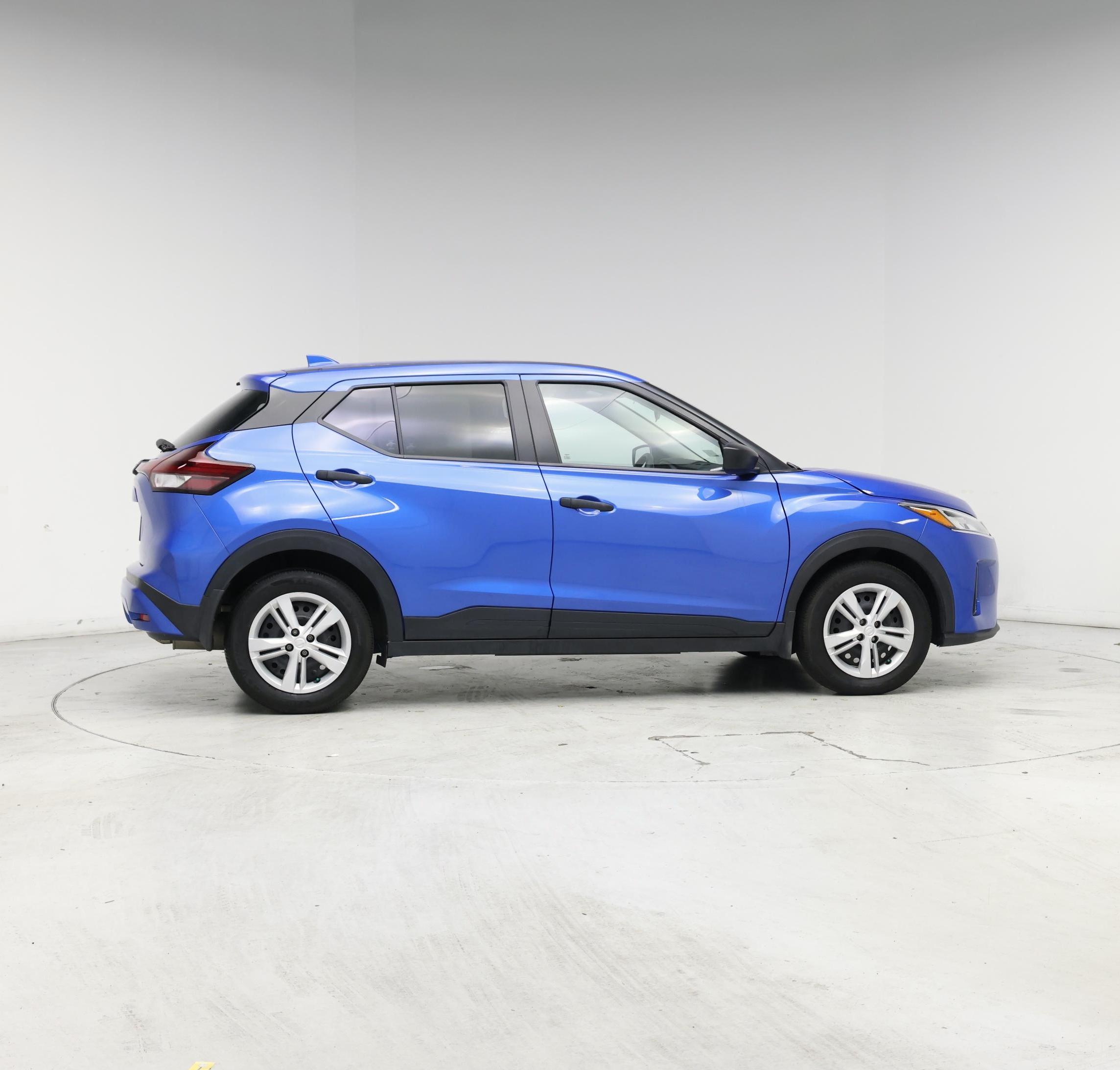 Thumbnail: 2024 Nissan Kicks - 7