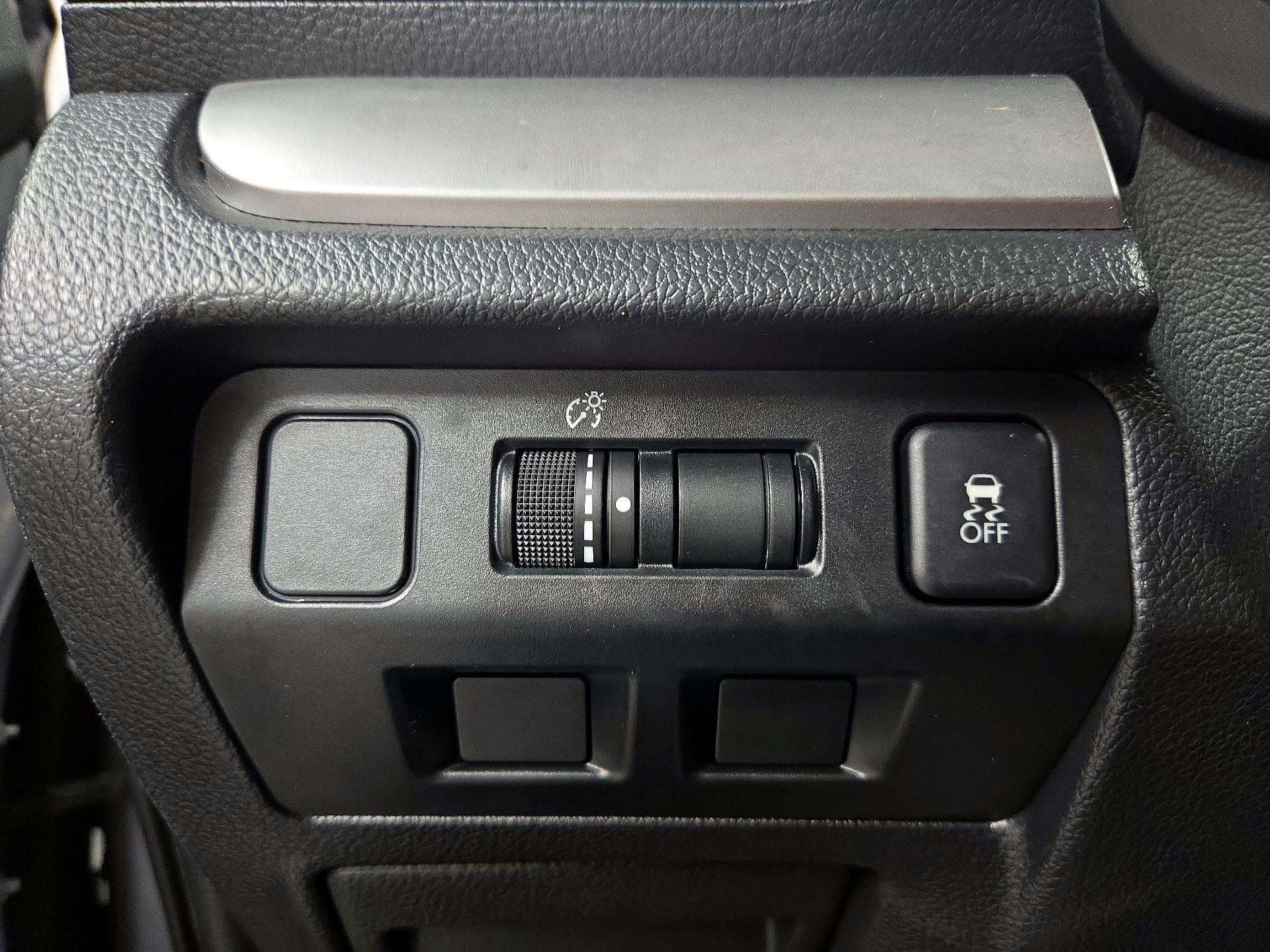 Thumbnail: 2016 Subaru Forester - 13