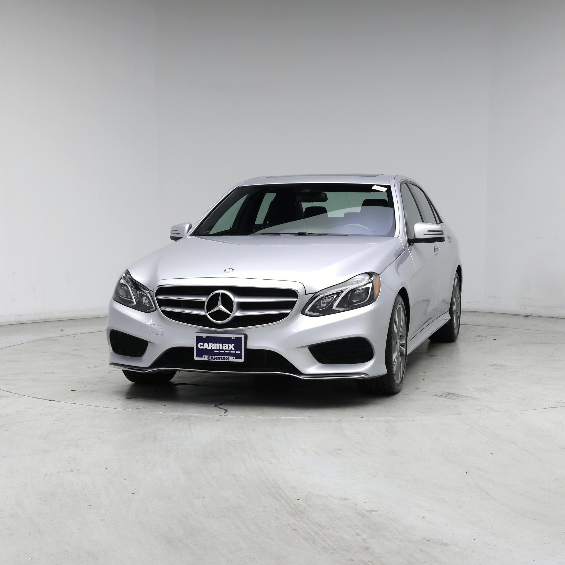 Thumbnail: 2015 Mercedes-Benz E-Class - 4