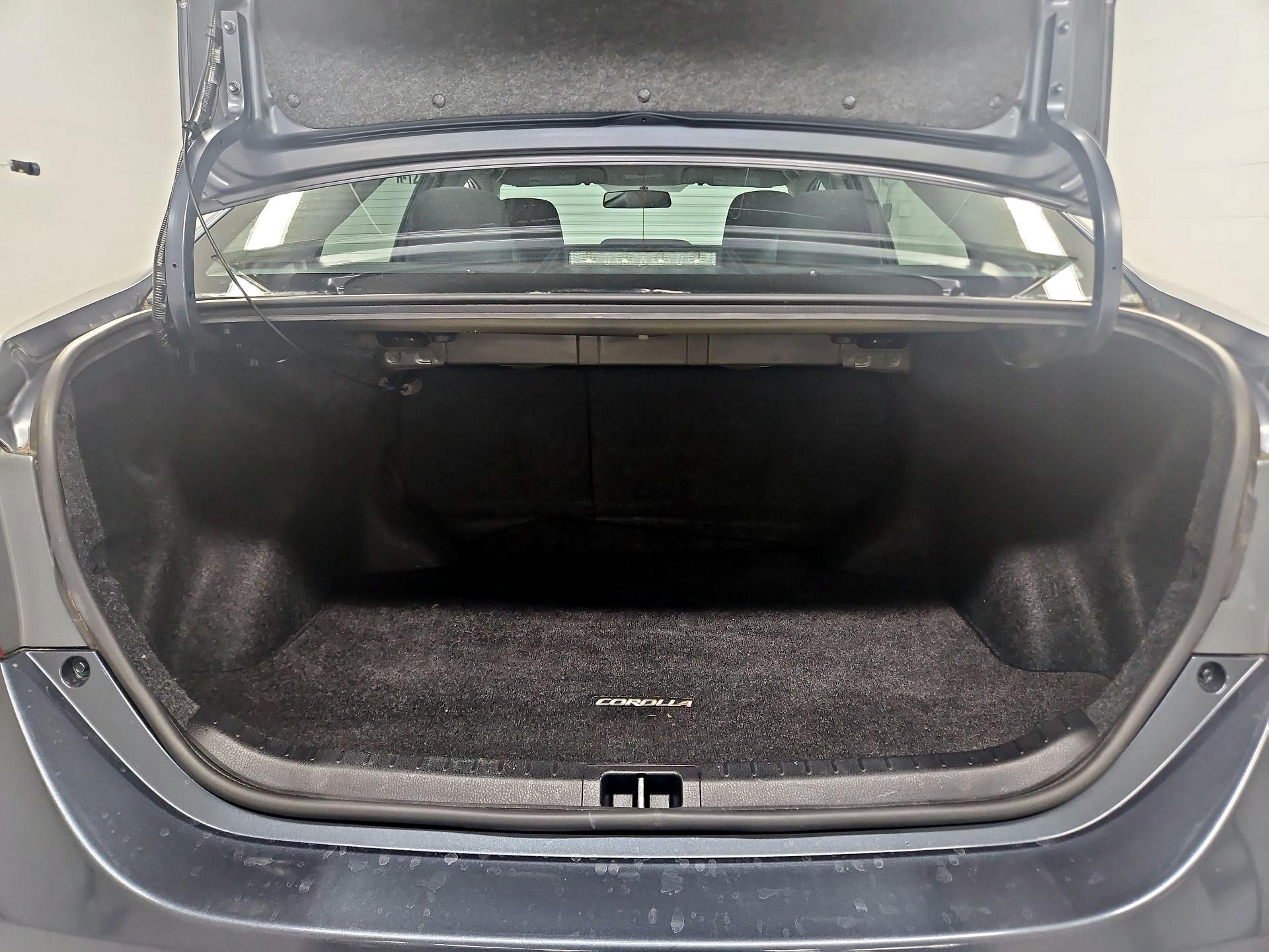 Thumbnail: 2014 Toyota Corolla - 19