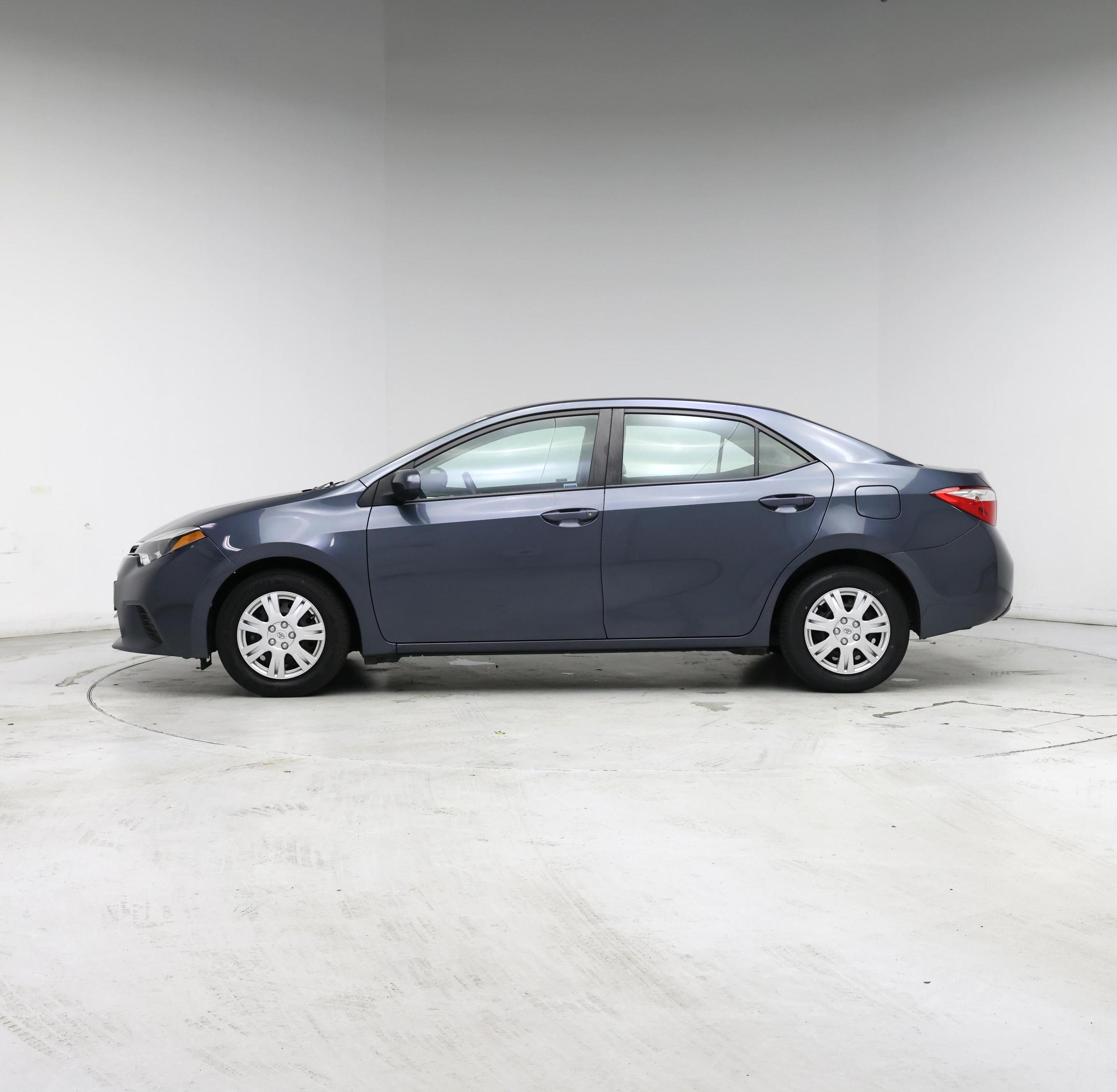 Thumbnail: 2014 Toyota Corolla - 3