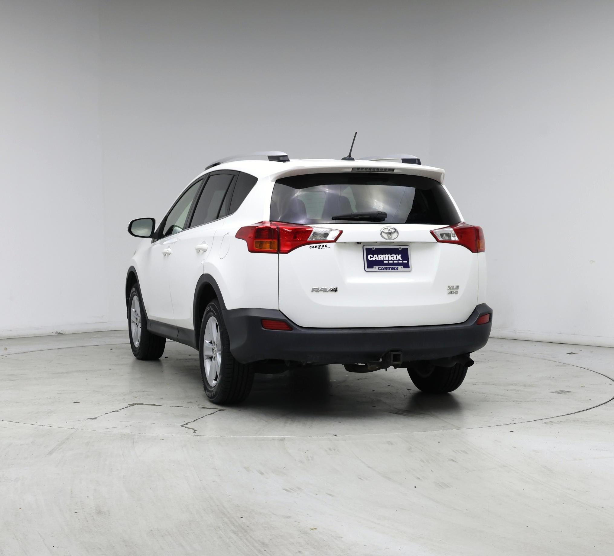 Thumbnail: 2014 Toyota RAV4 - 6