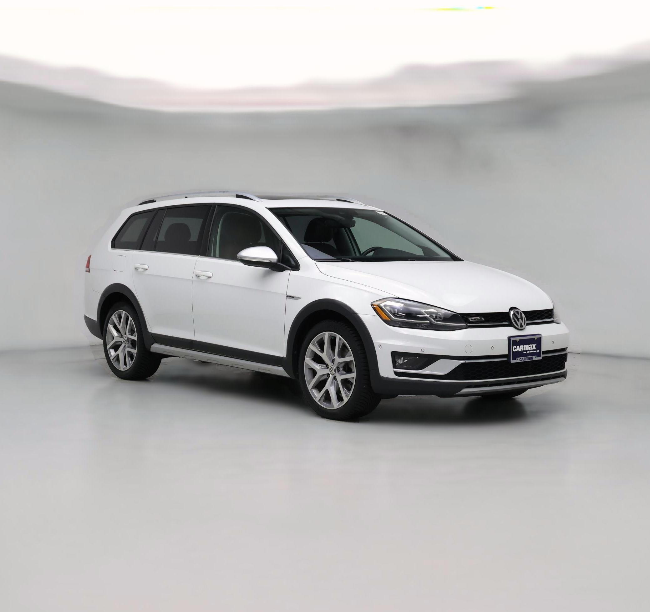 Thumbnail: 2018 Volkswagen Golf - 1
