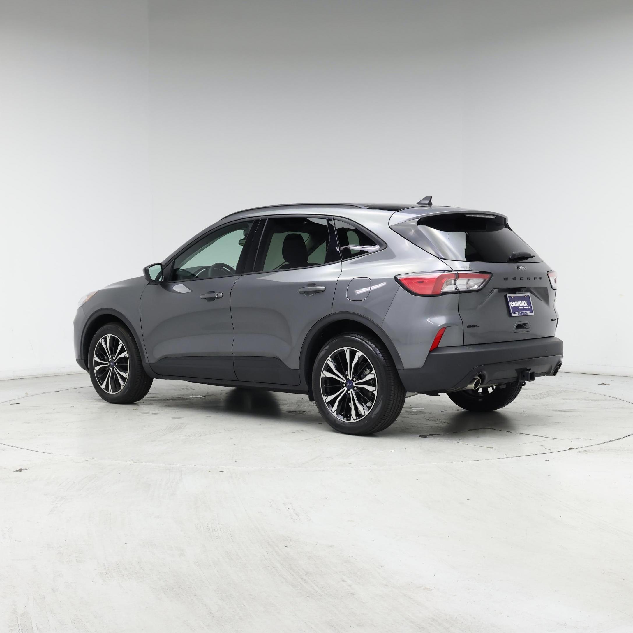 Thumbnail: 2022 Ford Escape - 2