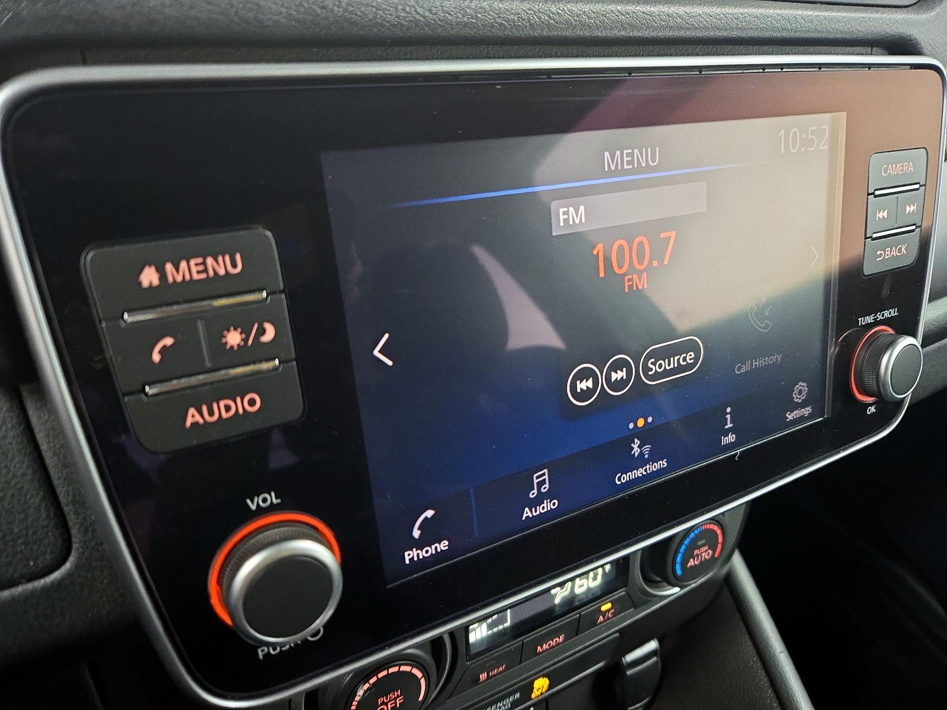 Thumbnail: 2021 Nissan Leaf - 15