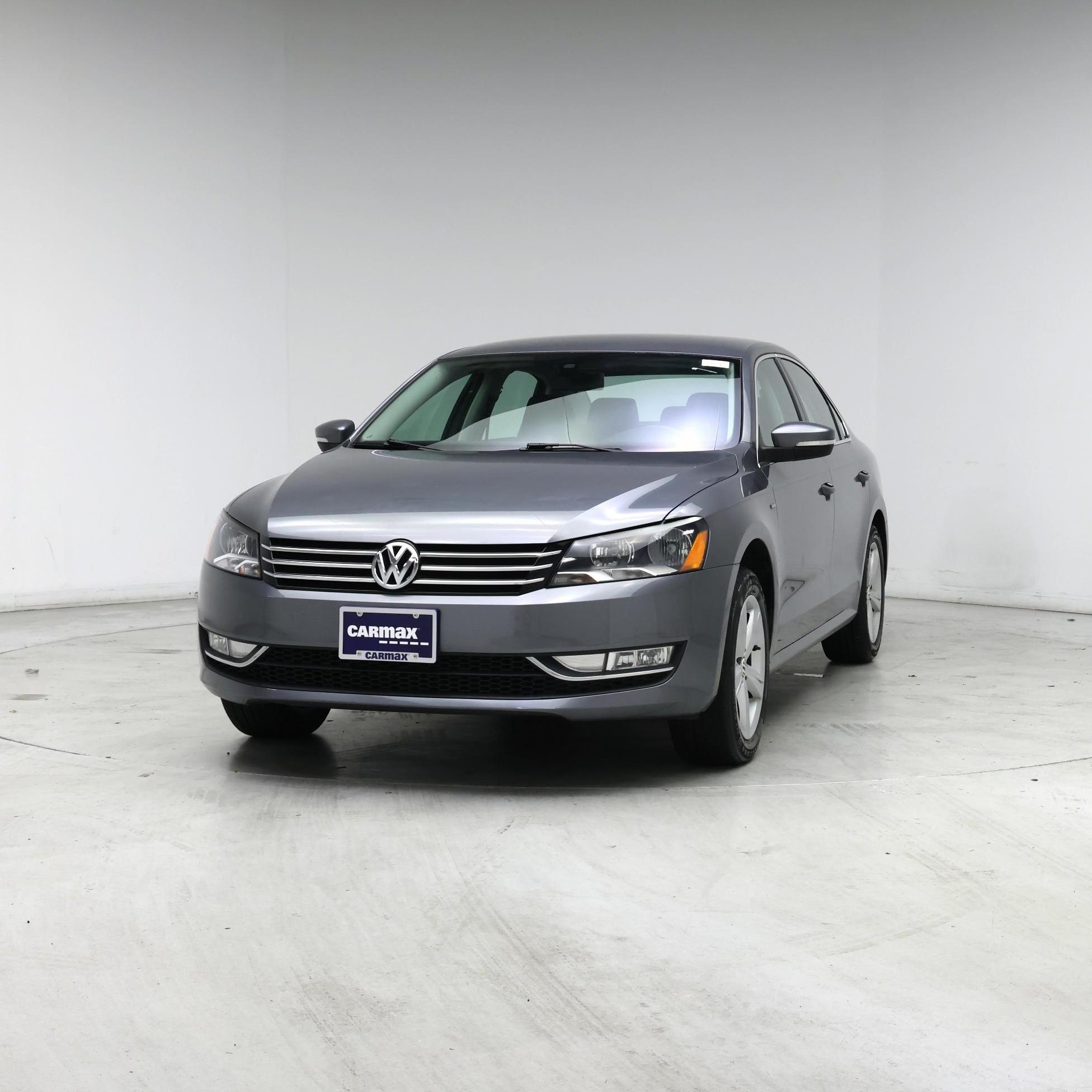 Thumbnail: 2015 Volkswagen Passat - 4