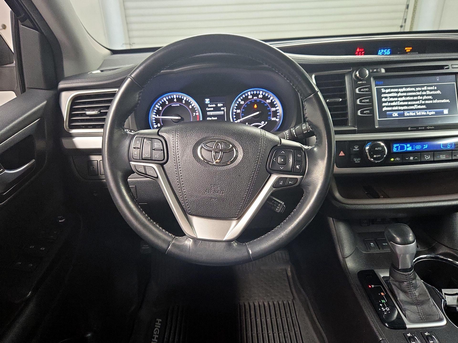 Thumbnail: 2018 Toyota Highlander - 10