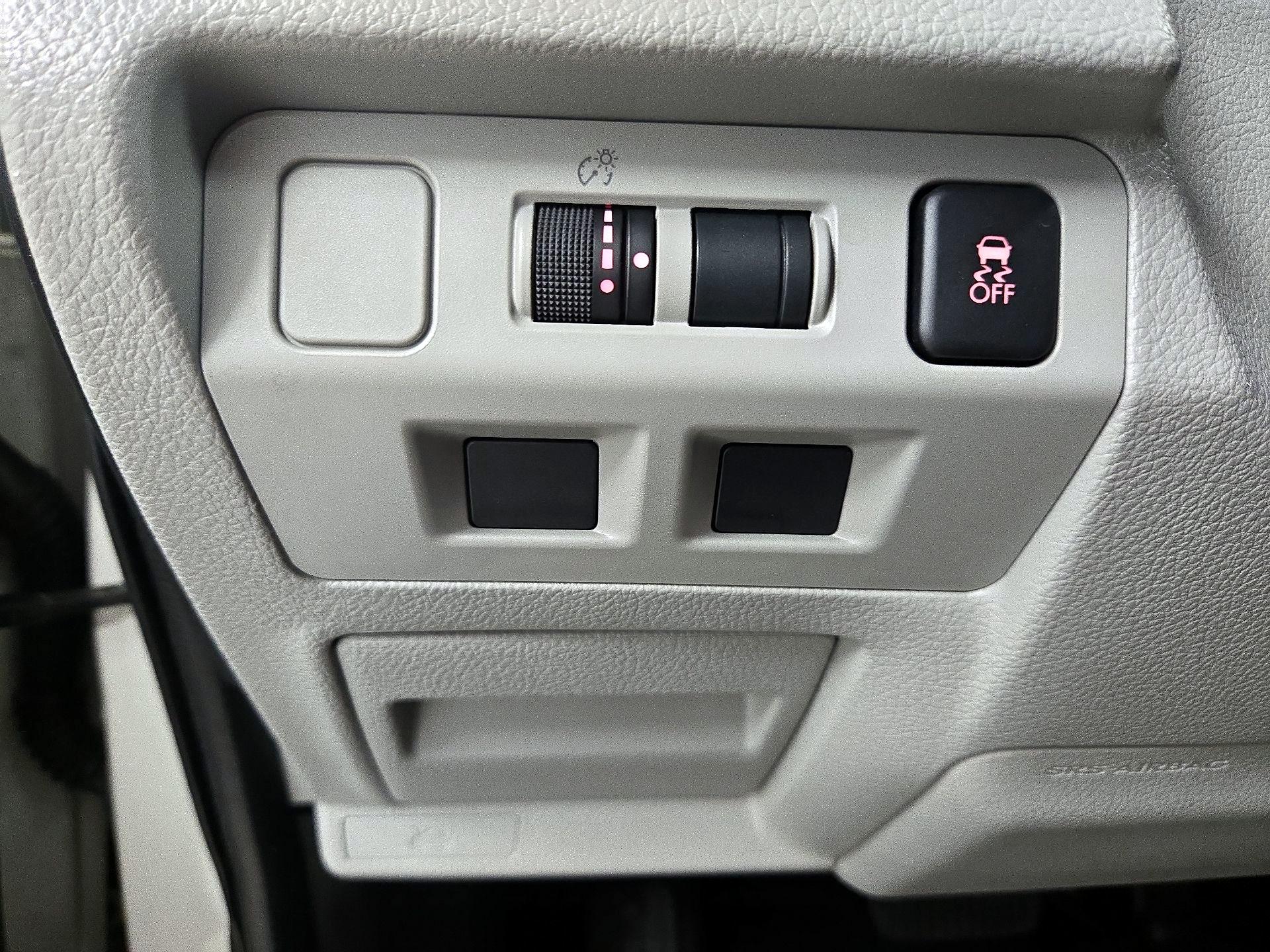 Thumbnail: 2016 Subaru Forester - 13