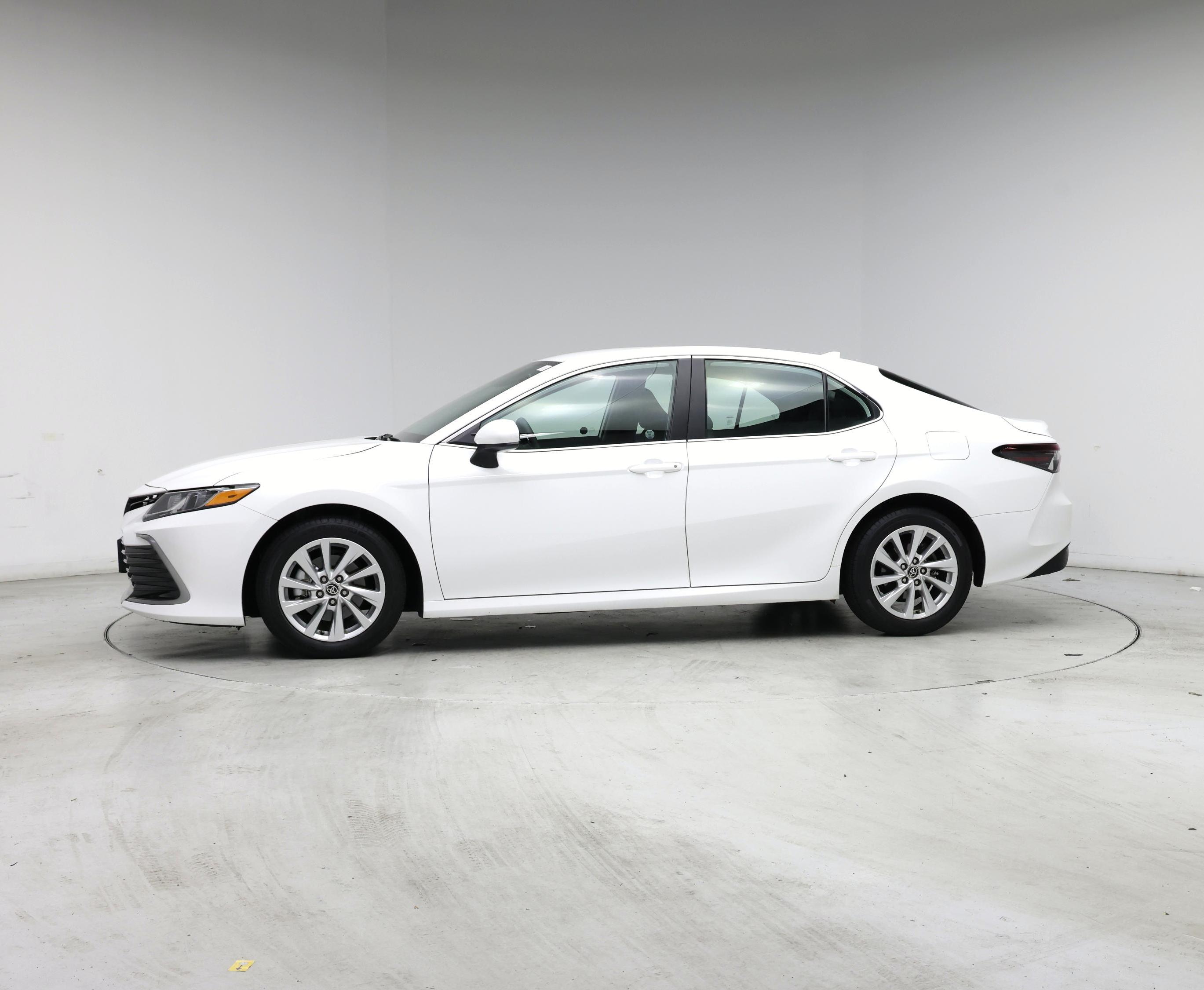Thumbnail: 2023 Toyota Camry - 3