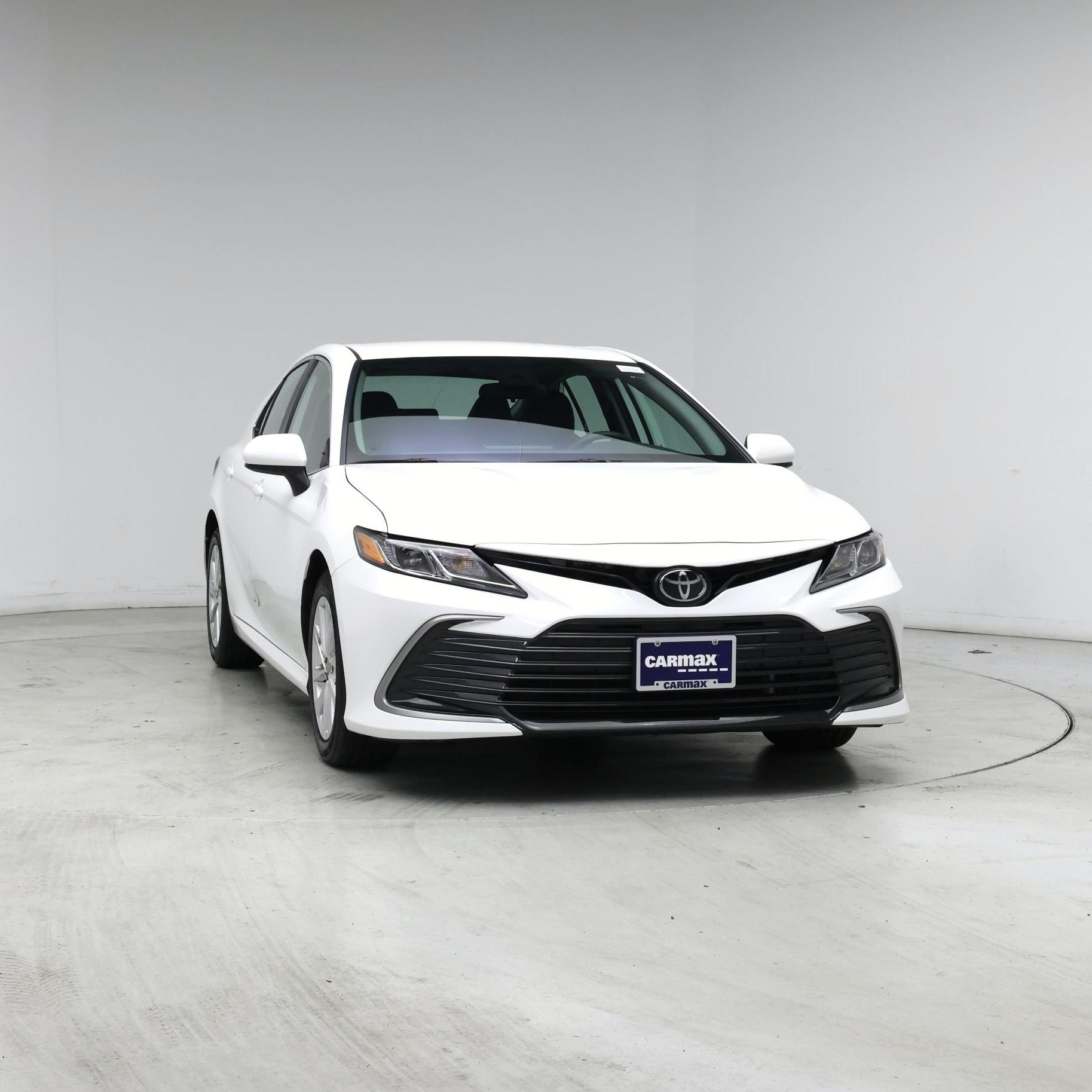 Thumbnail: 2023 Toyota Camry - 5