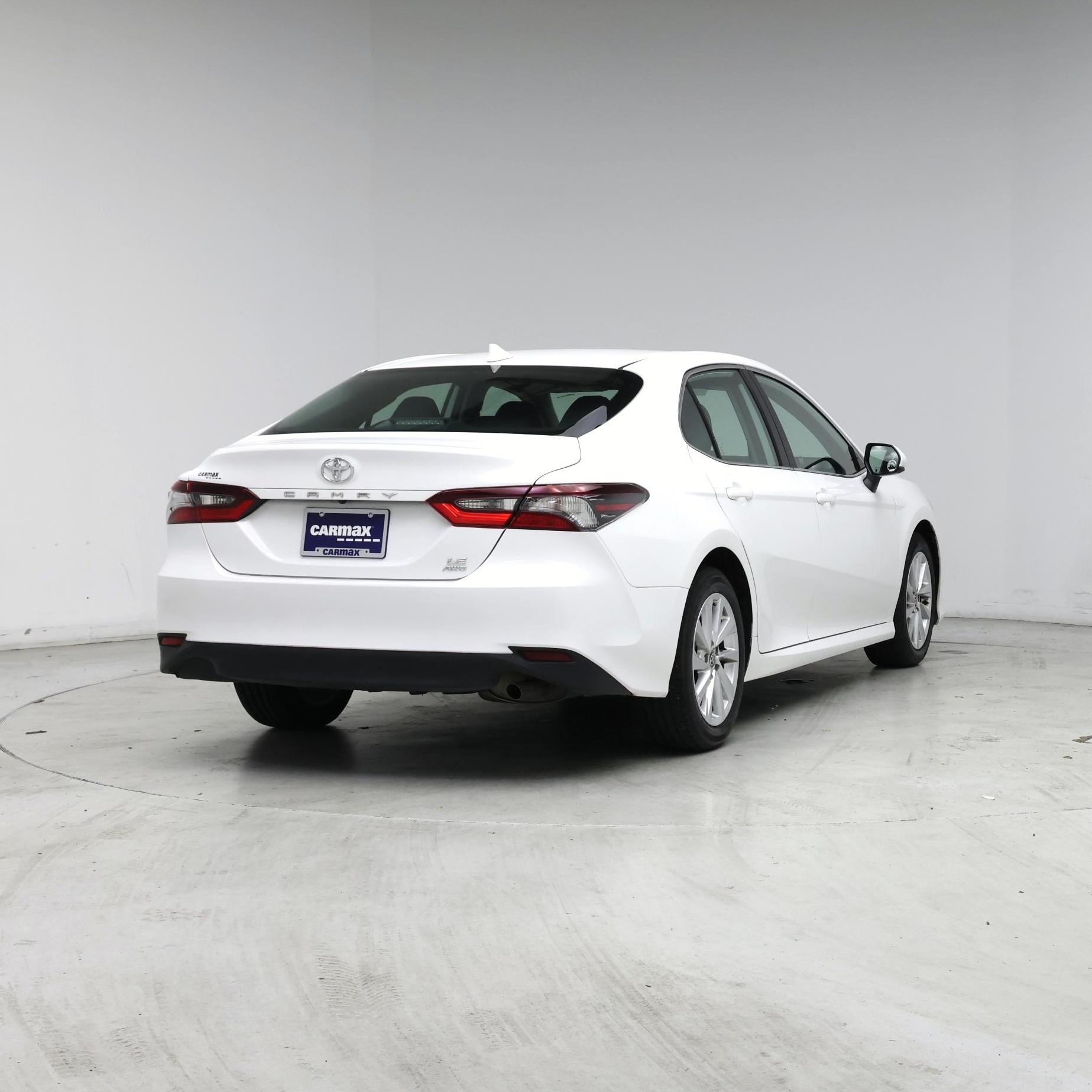 Thumbnail: 2023 Toyota Camry - 8