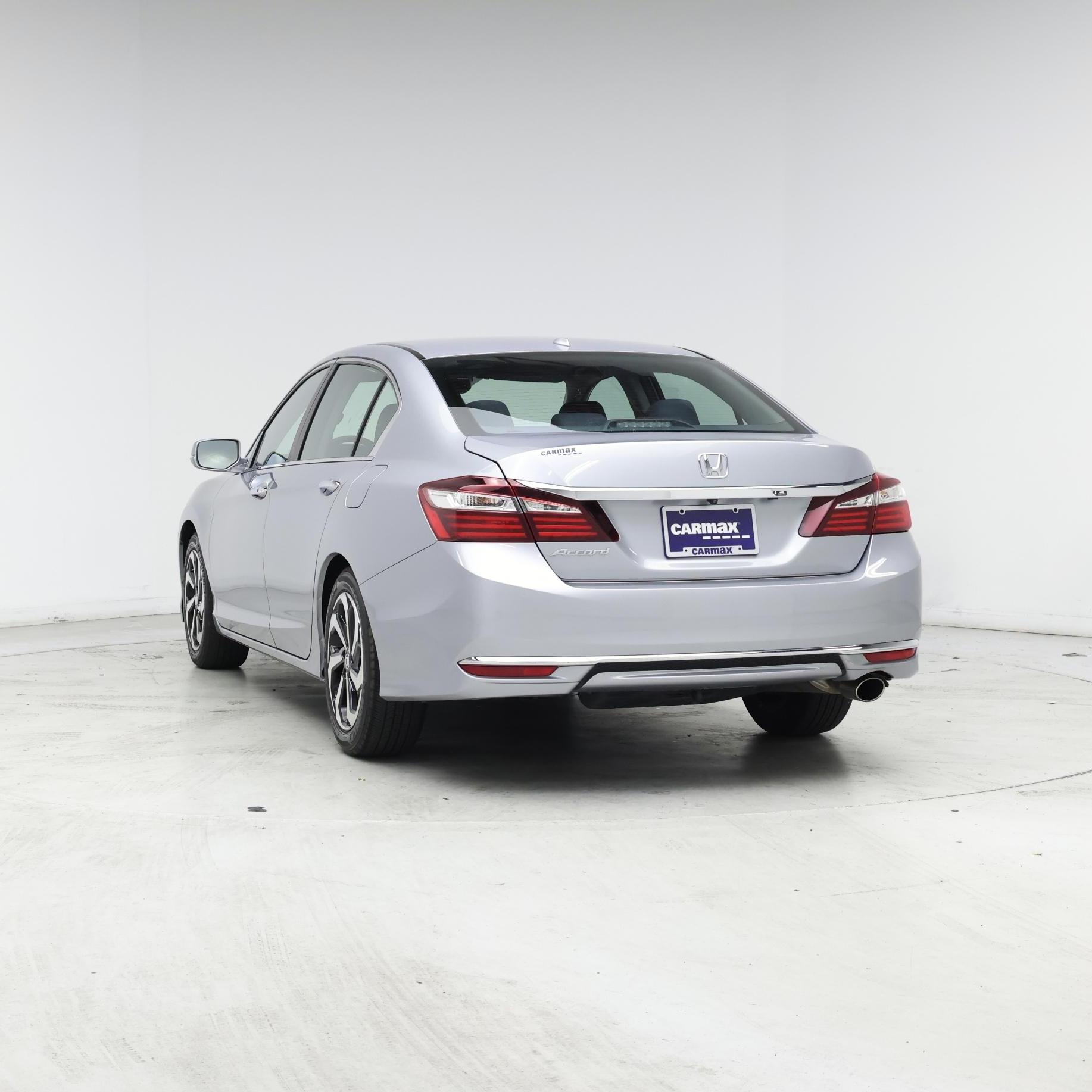 Thumbnail: 2017 Honda Accord - 6