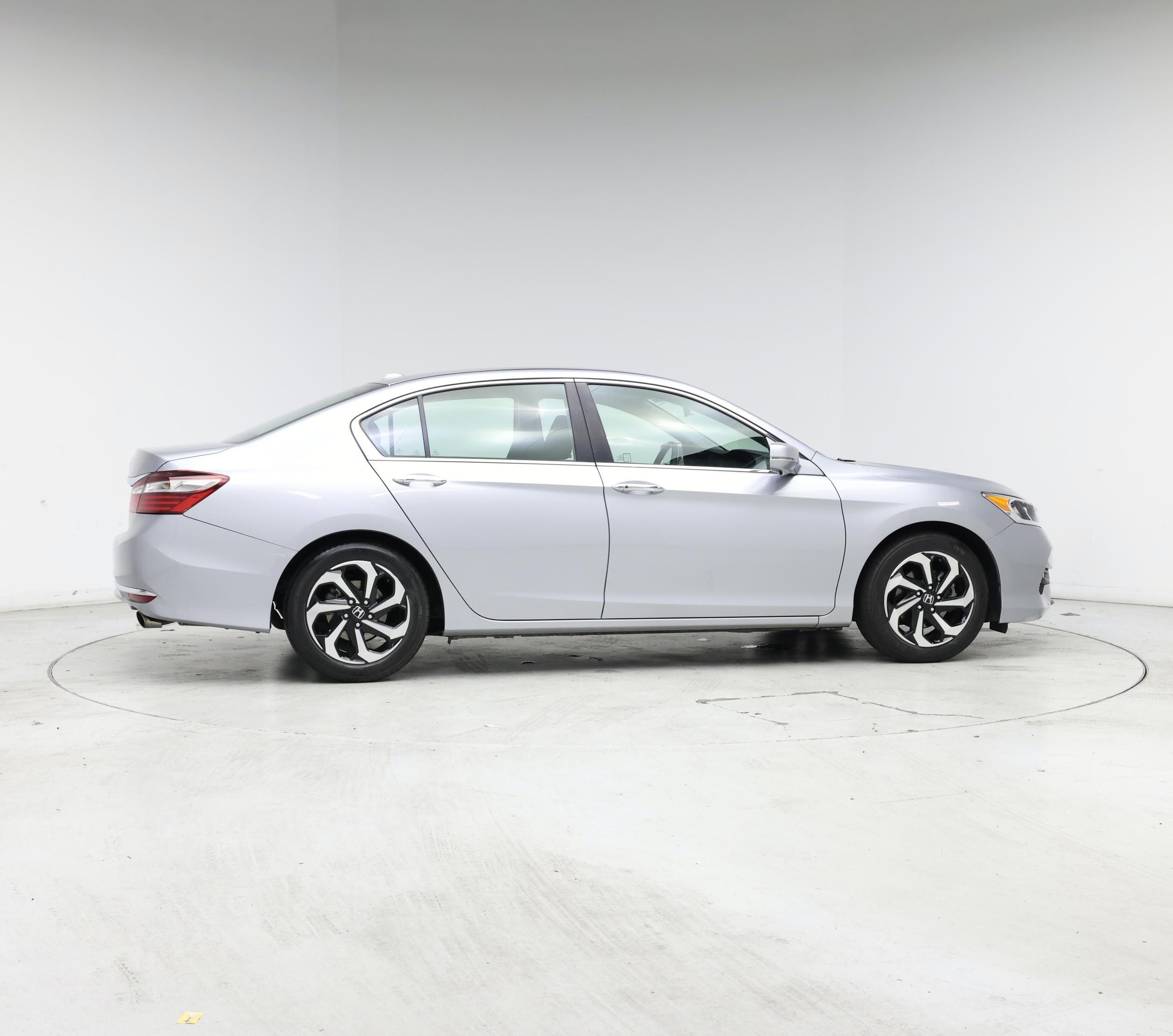 Thumbnail: 2017 Honda Accord - 7