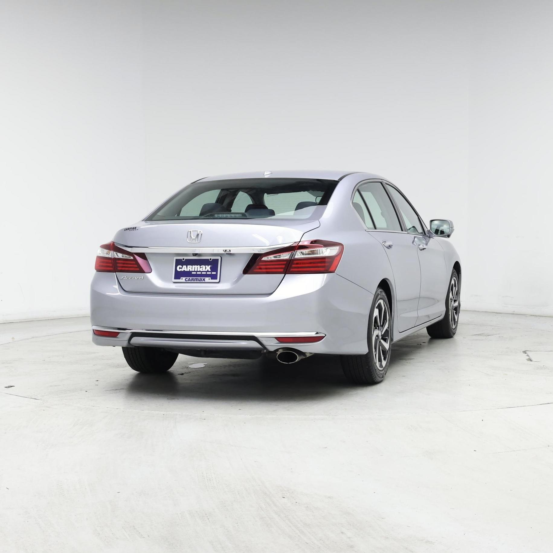 Thumbnail: 2017 Honda Accord - 8