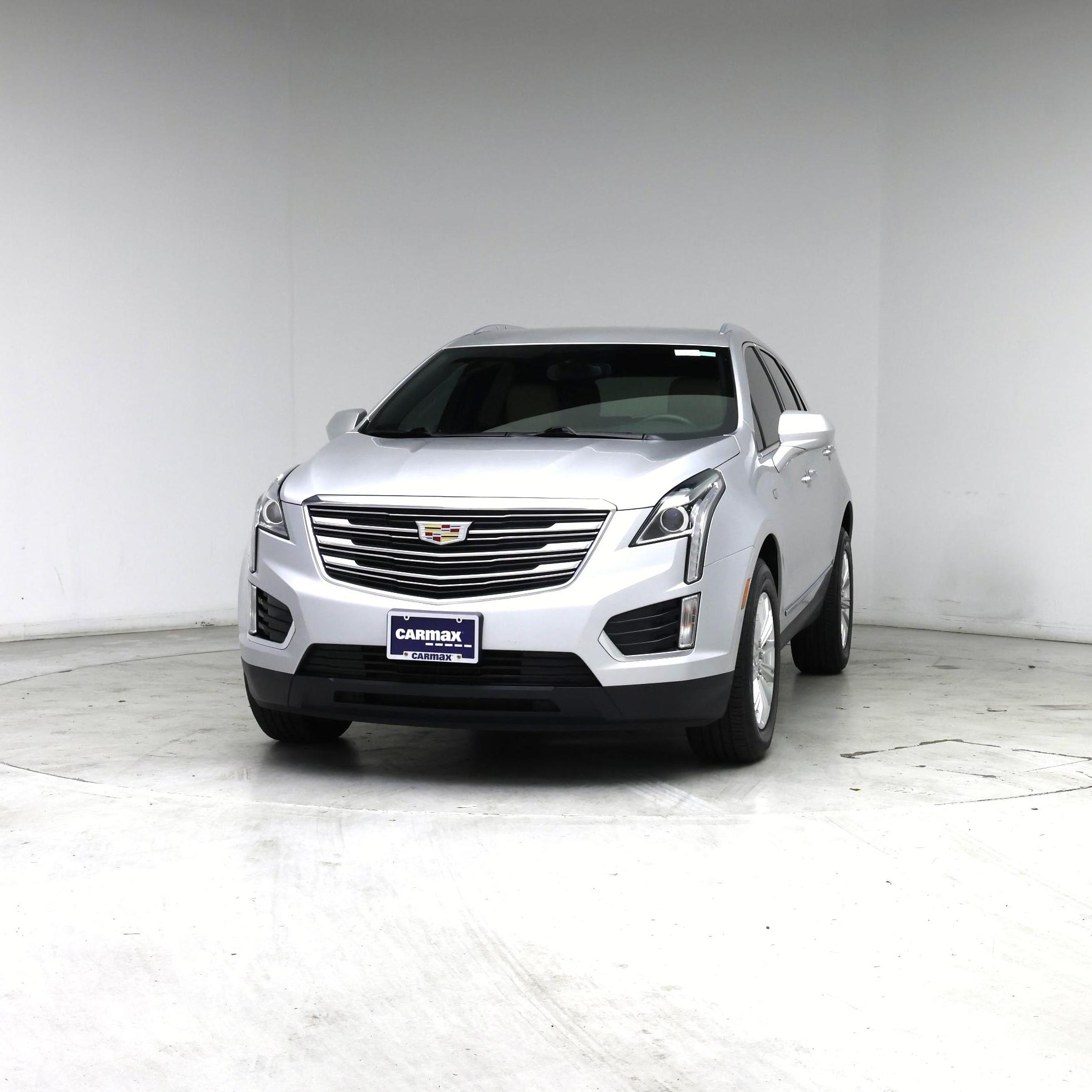 Thumbnail: 2017 Cadillac XT5 - 4