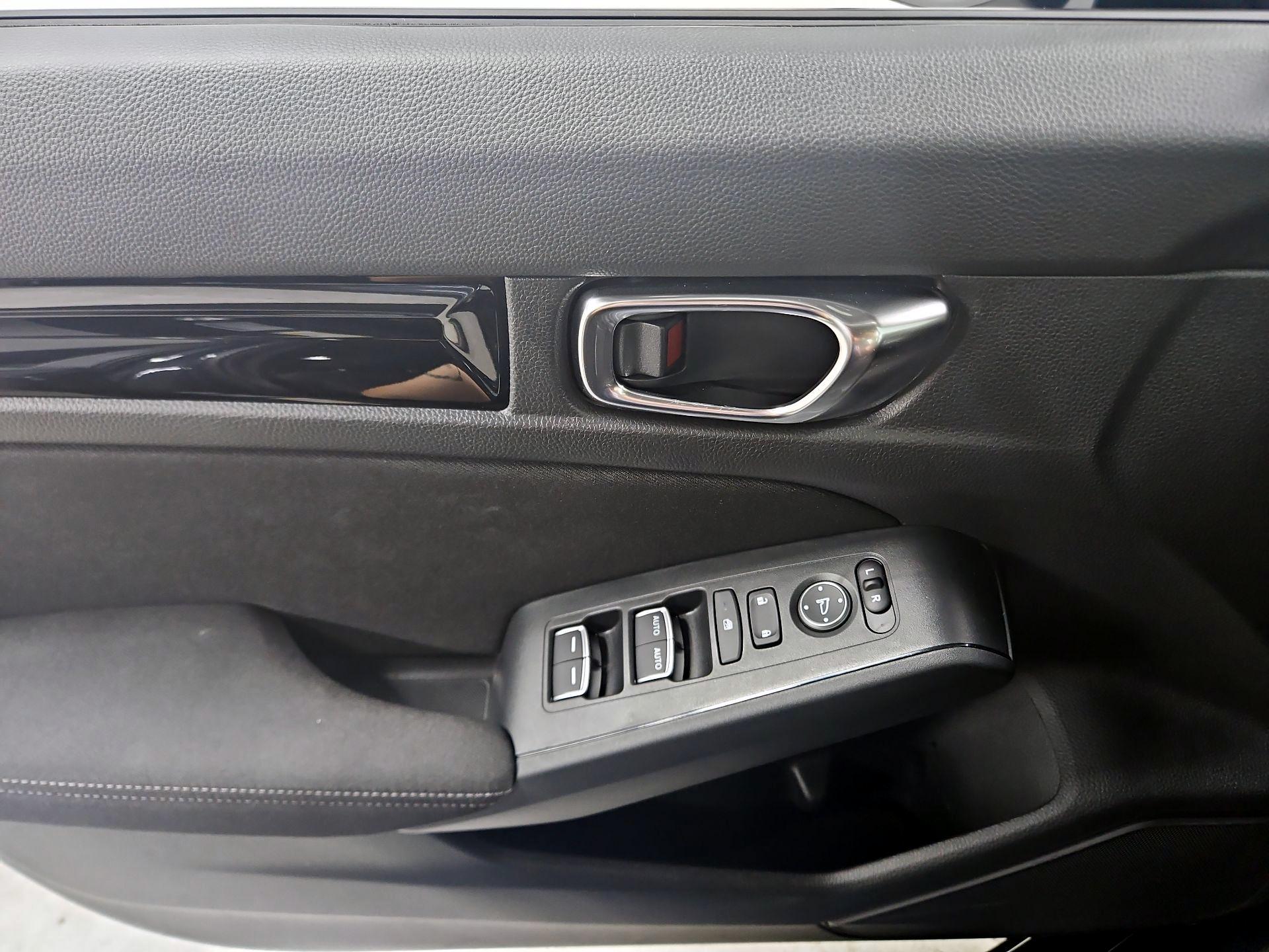 Thumbnail: 2025 Honda Civic - 12