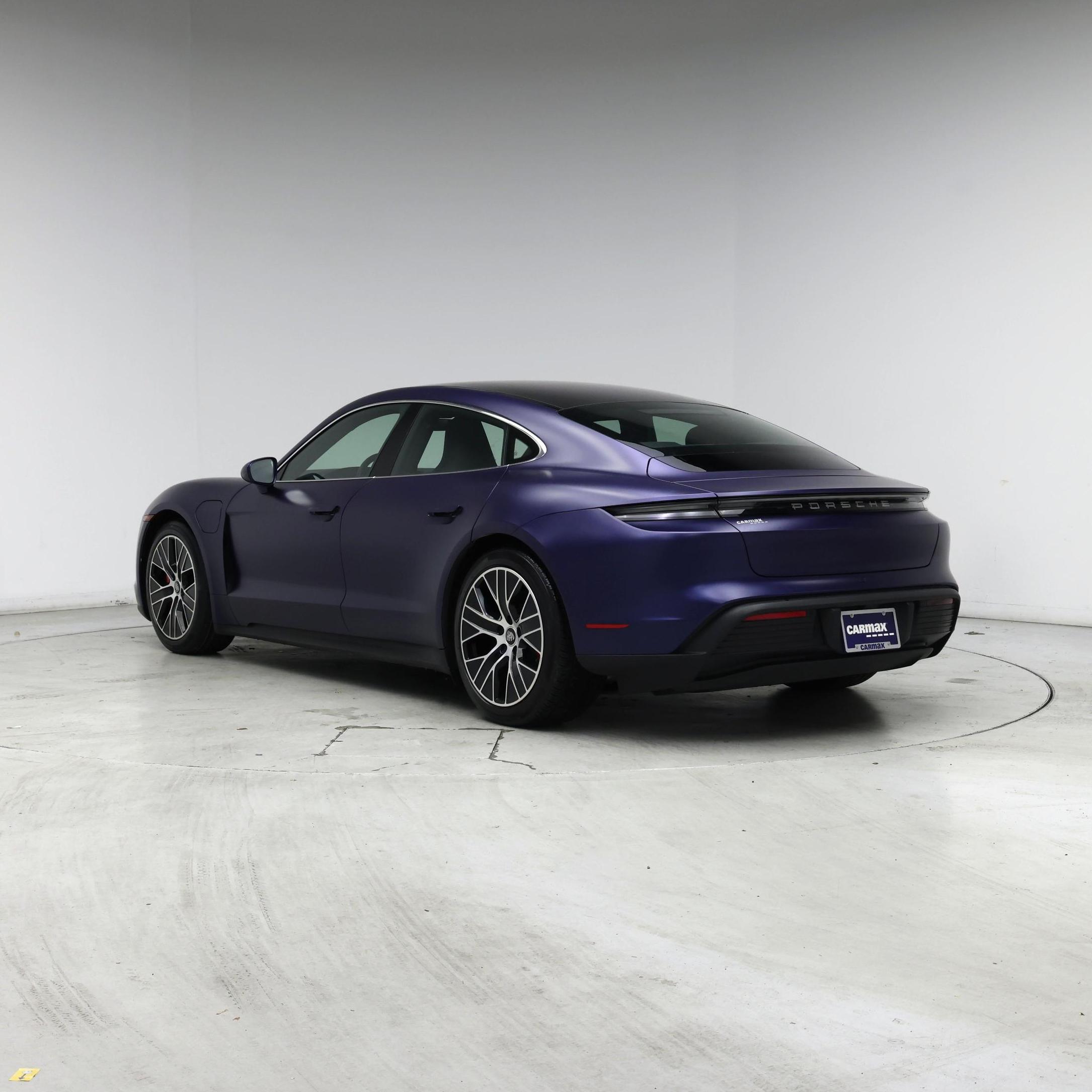 Thumbnail: 2020 Porsche Taycan - 2