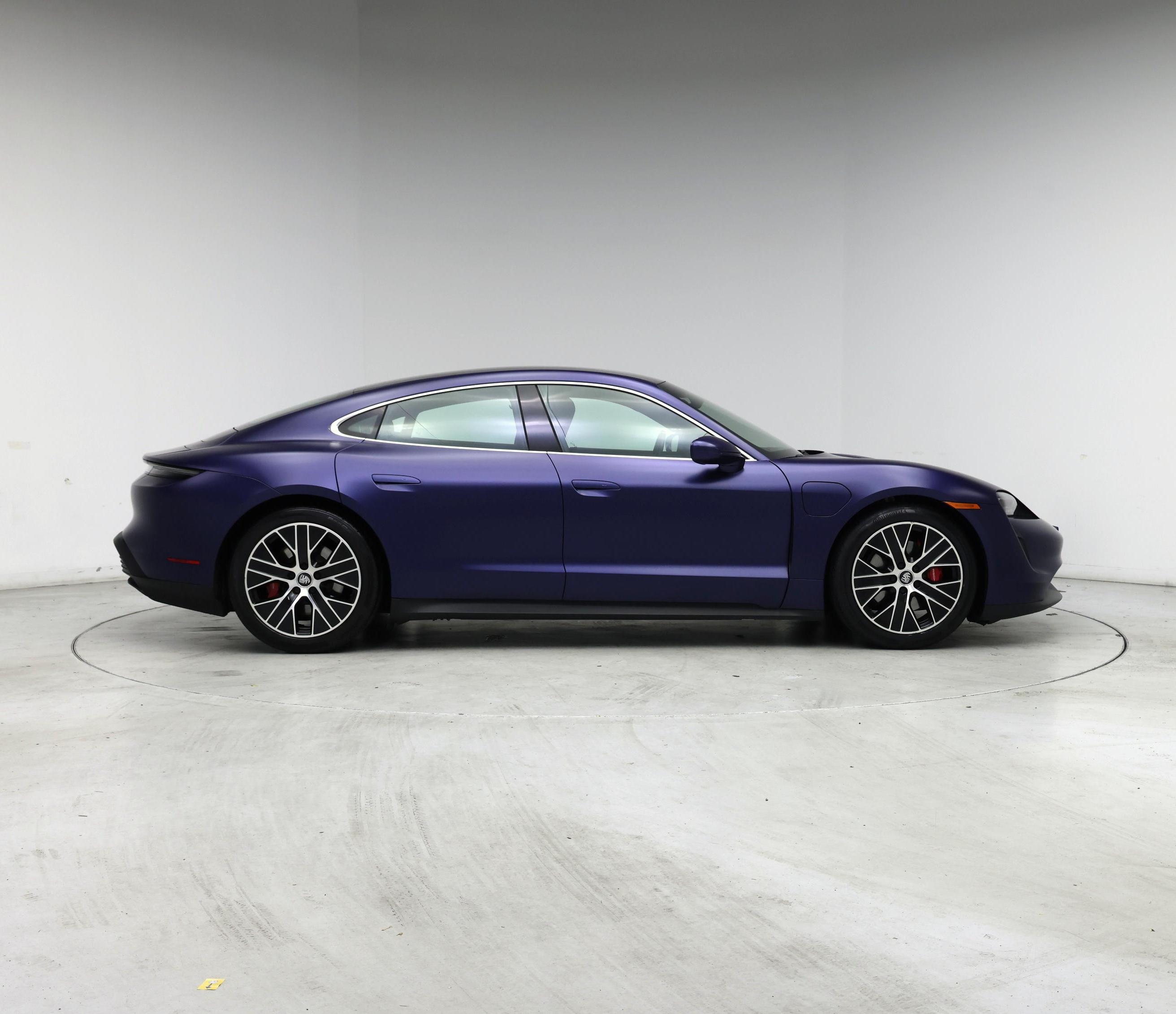 Thumbnail: 2020 Porsche Taycan - 7