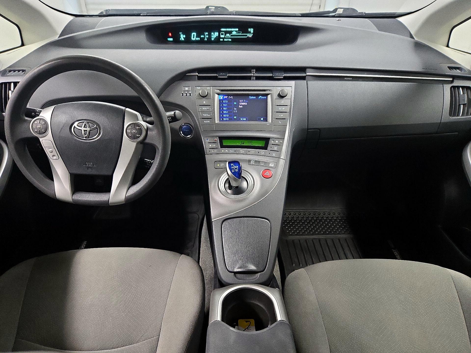Thumbnail: 2013 Toyota Prius - 9