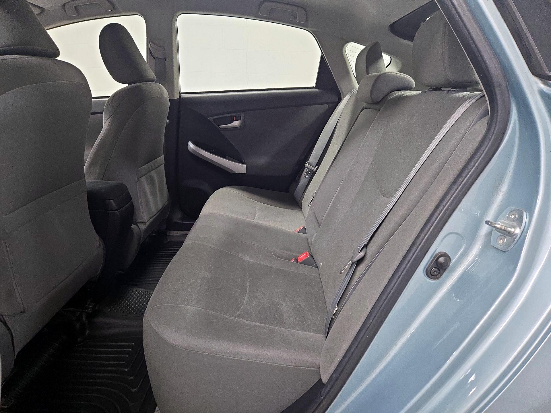 Thumbnail: 2013 Toyota Prius - 18
