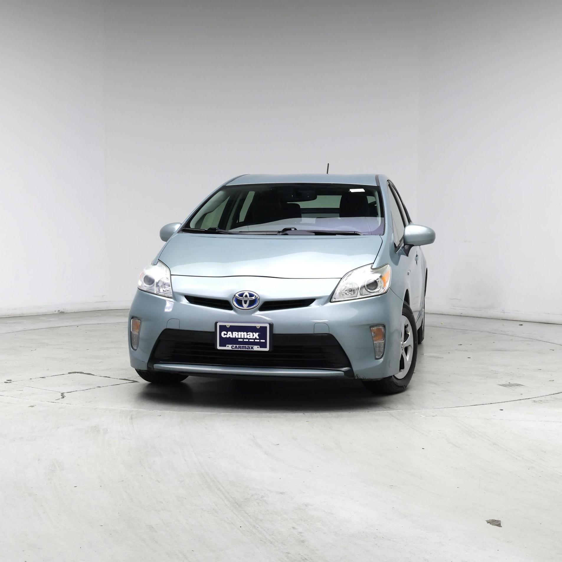 Thumbnail: 2013 Toyota Prius - 4