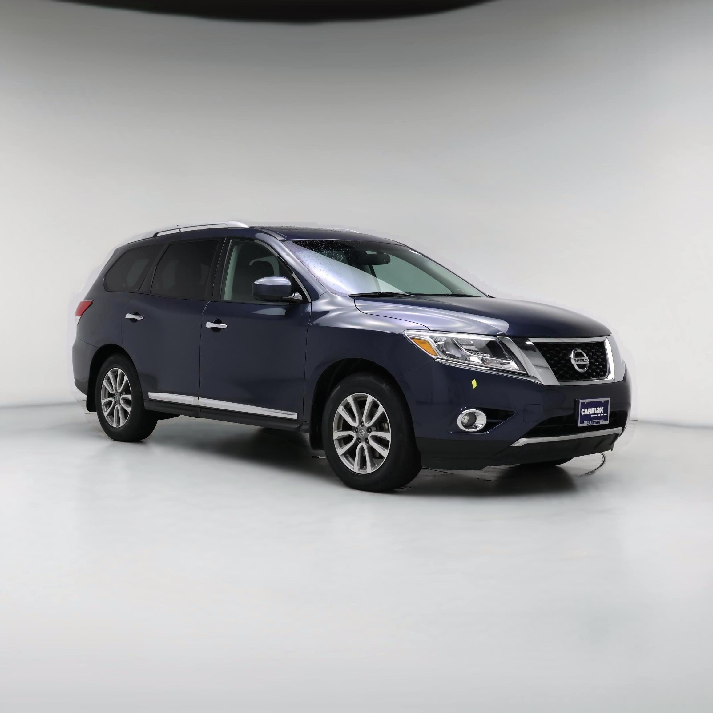 Thumbnail: 2015 Nissan Pathfinder - 1