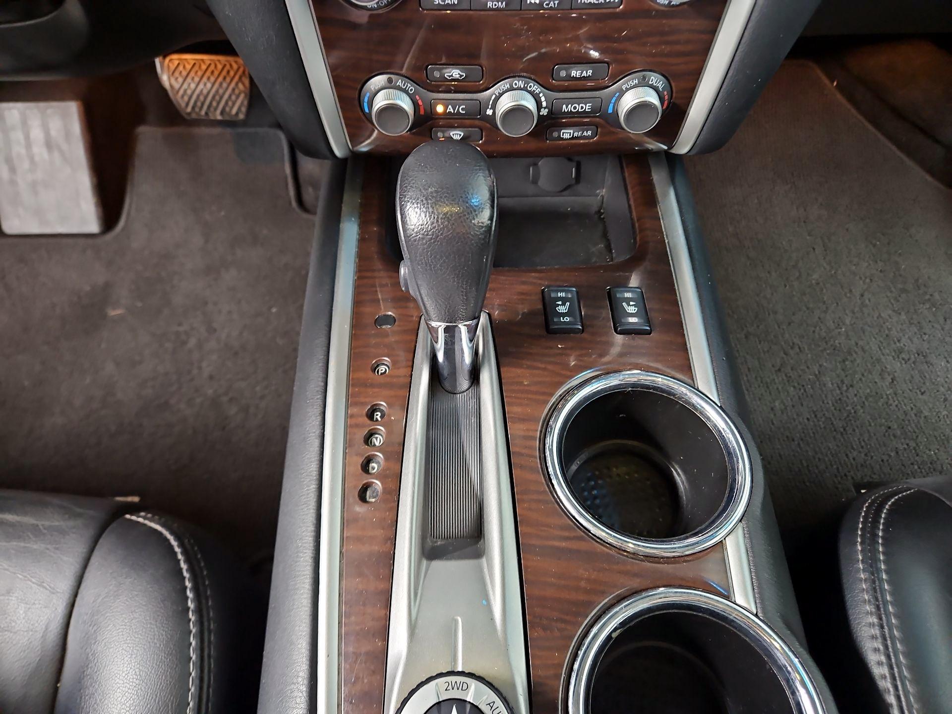 Thumbnail: 2015 Nissan Pathfinder - 18