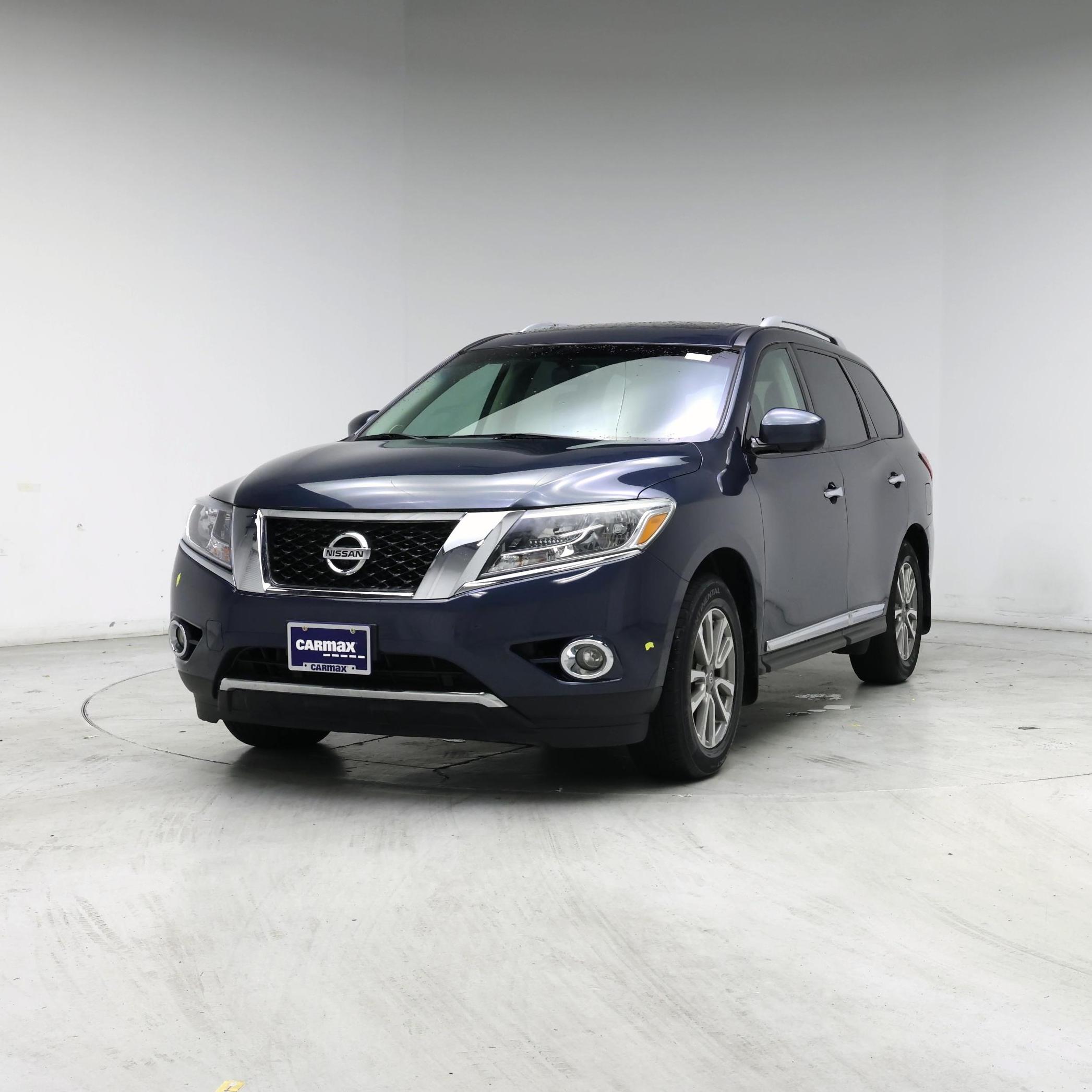Thumbnail: 2015 Nissan Pathfinder - 4