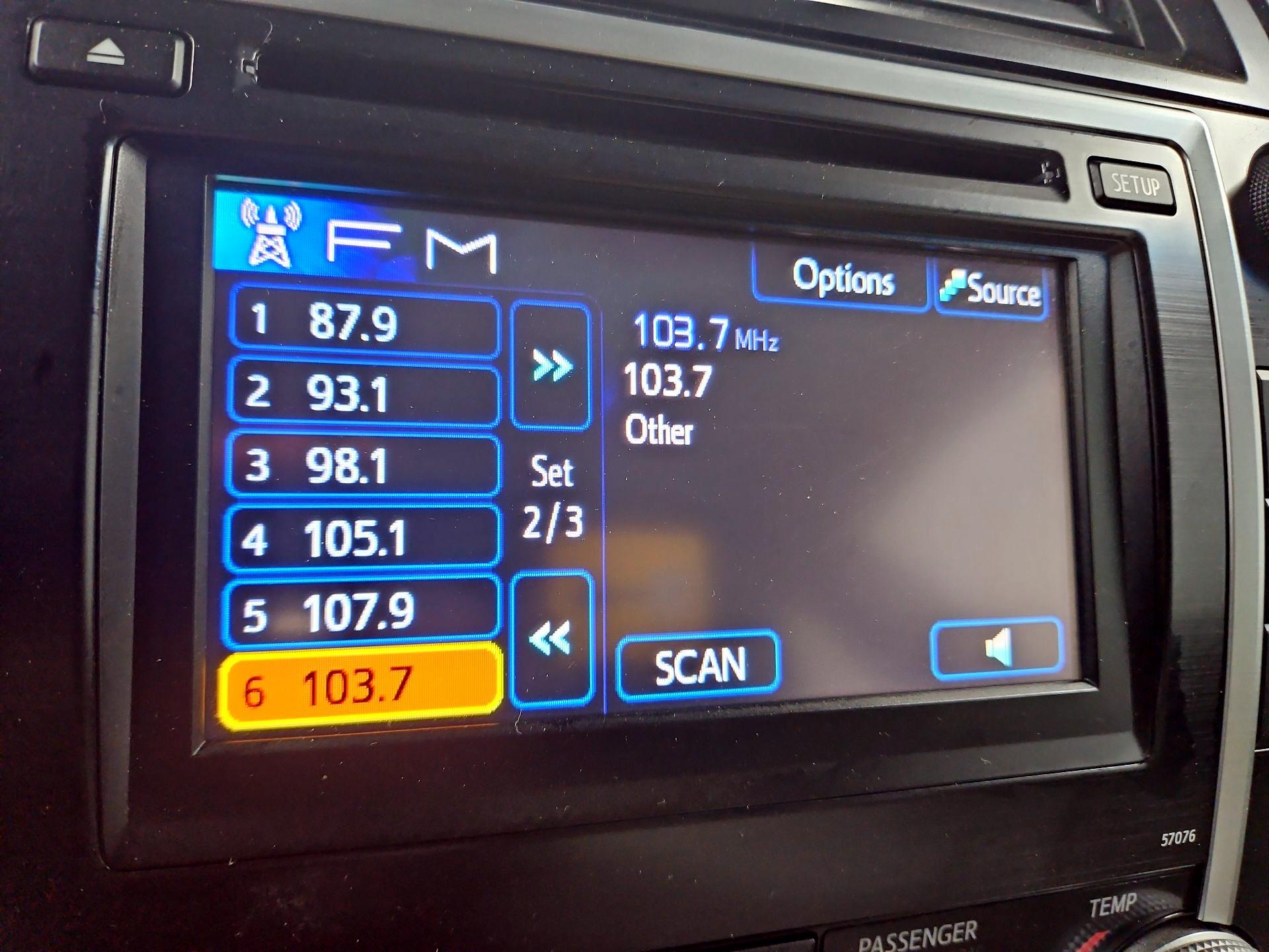 Thumbnail: 2013 Toyota Camry - 14