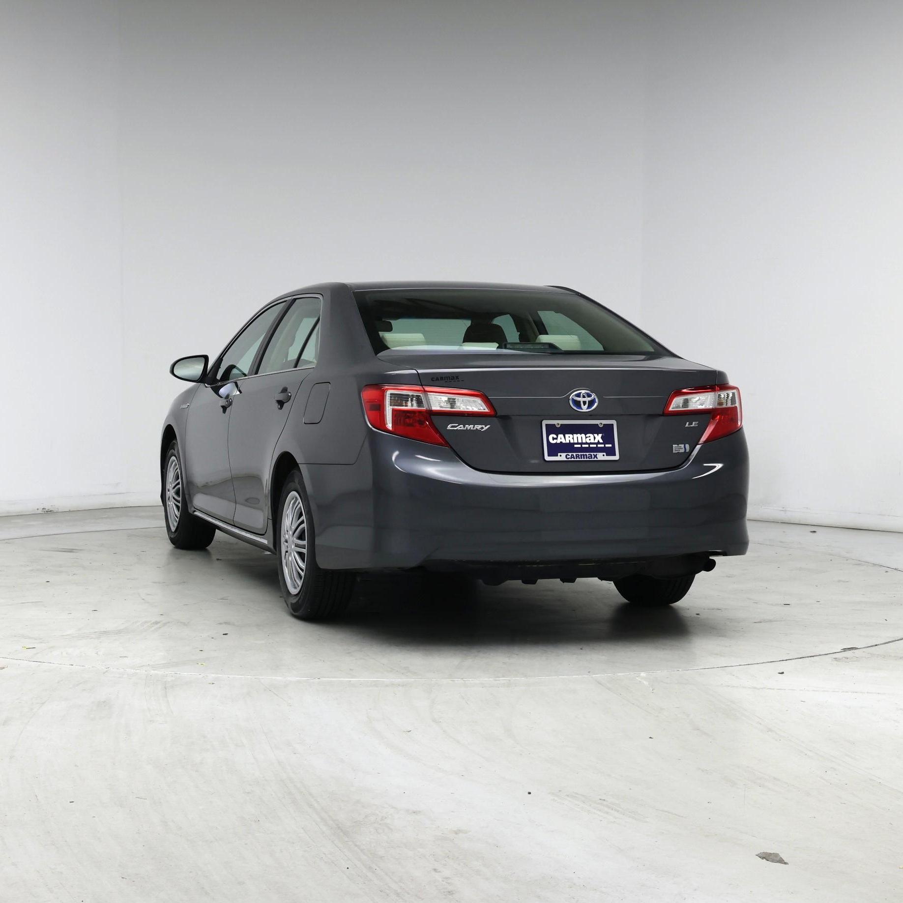 Thumbnail: 2013 Toyota Camry - 6