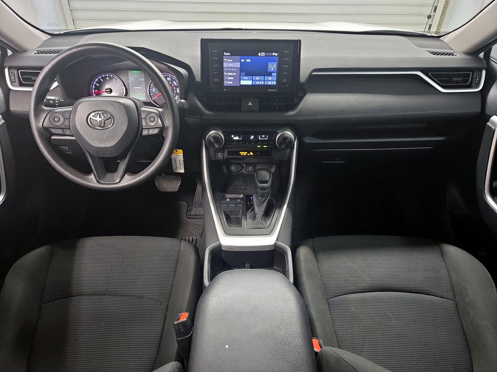 Thumbnail: 2022 Toyota RAV4 - 9