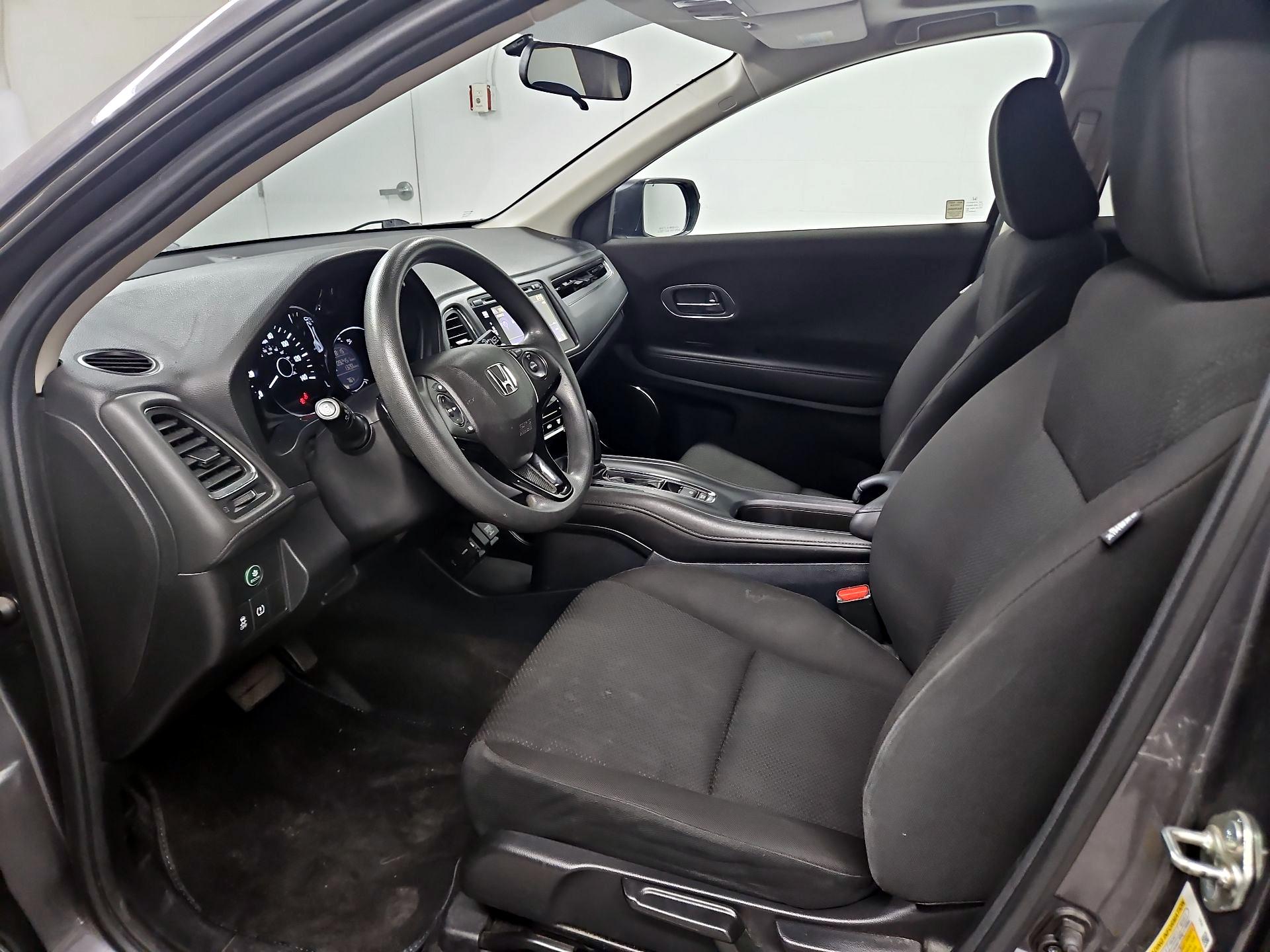 Thumbnail: 2018 Honda HR-V - 11