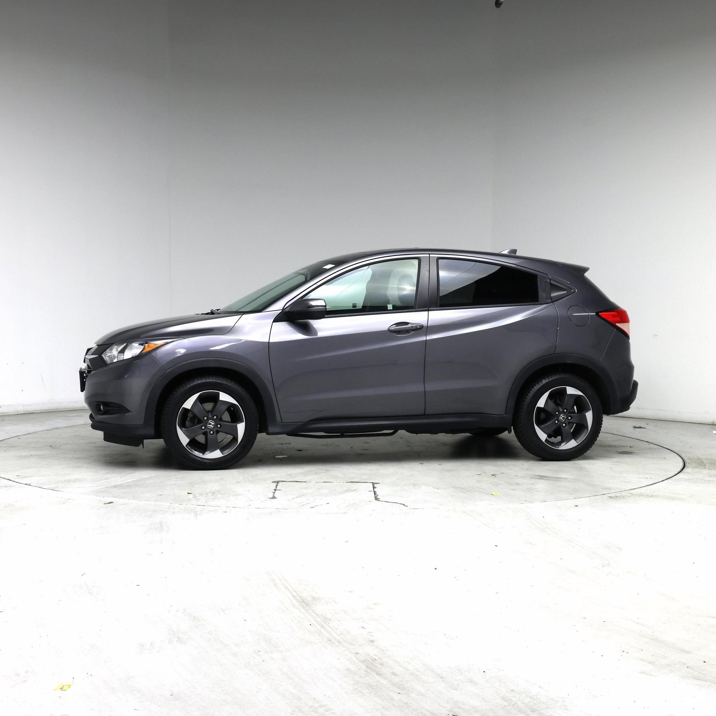 Thumbnail: 2018 Honda HR-V - 3