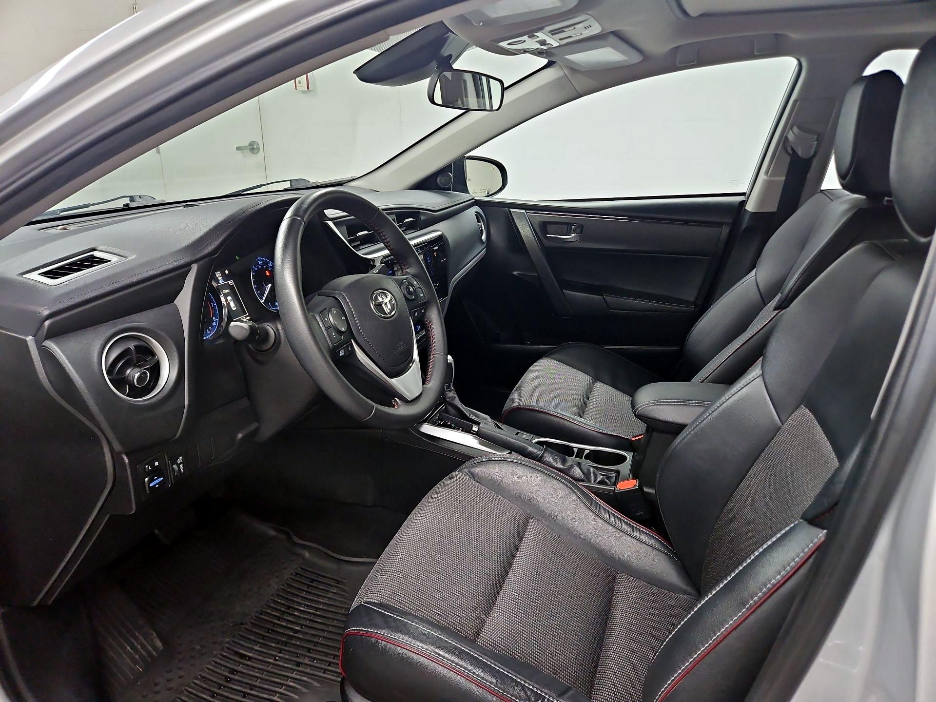 Thumbnail: 2017 Toyota Corolla - 11