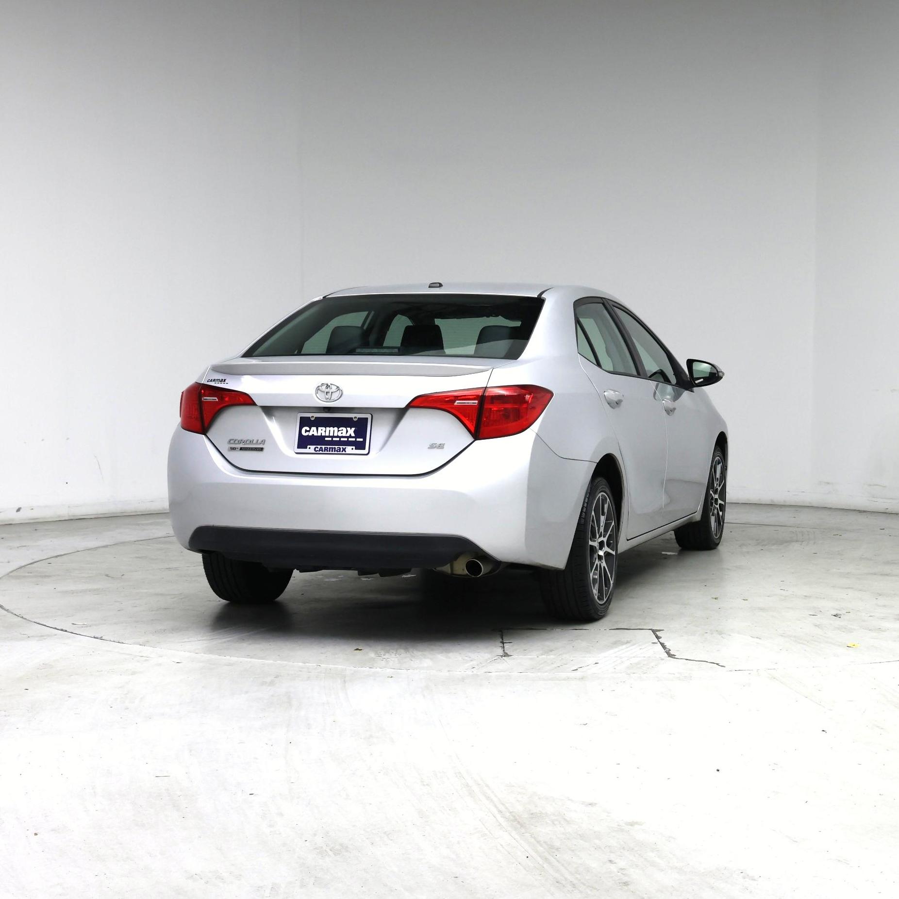 Thumbnail: 2017 Toyota Corolla - 8
