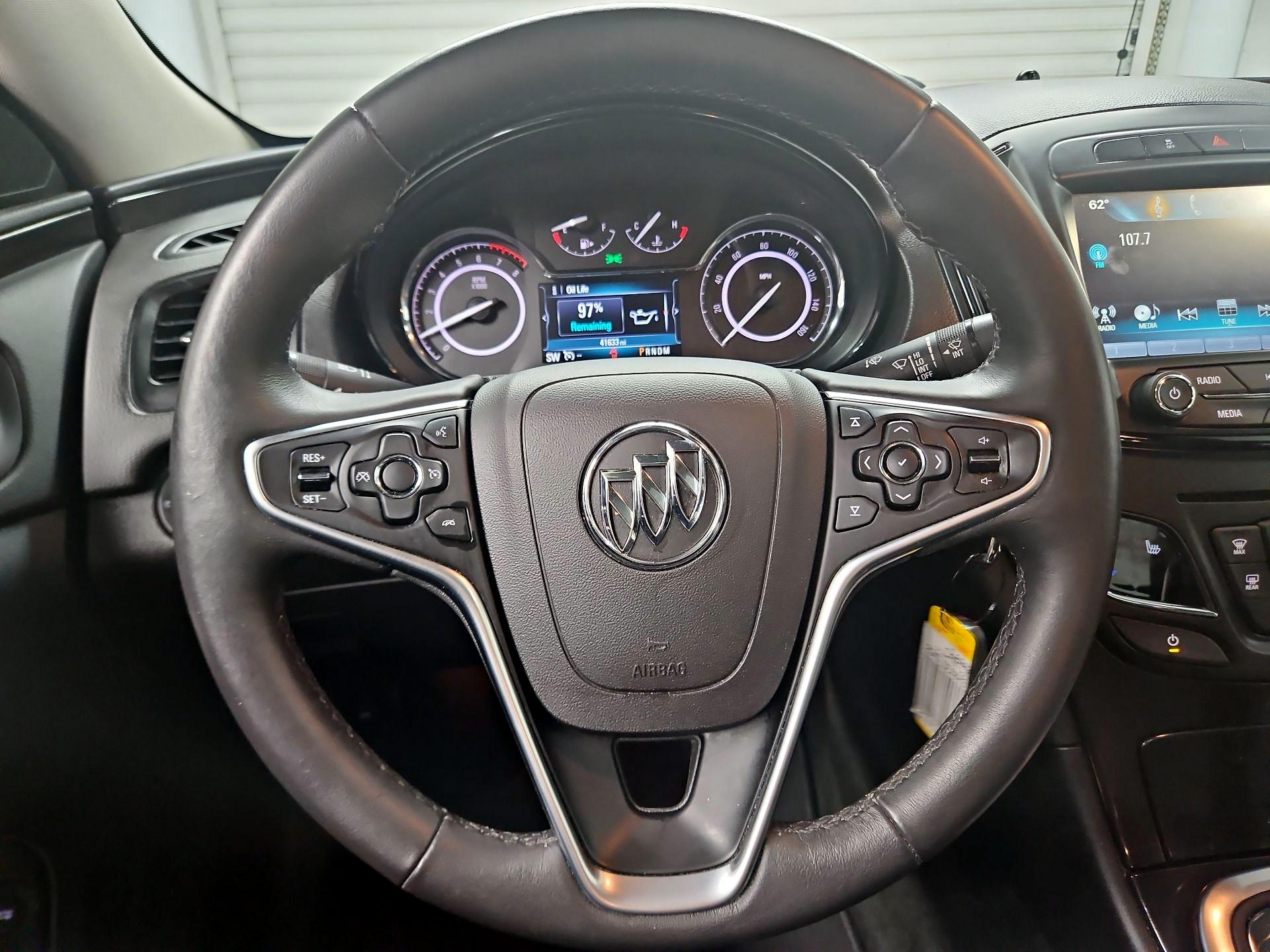 Thumbnail: 2017 Buick Regal - 10