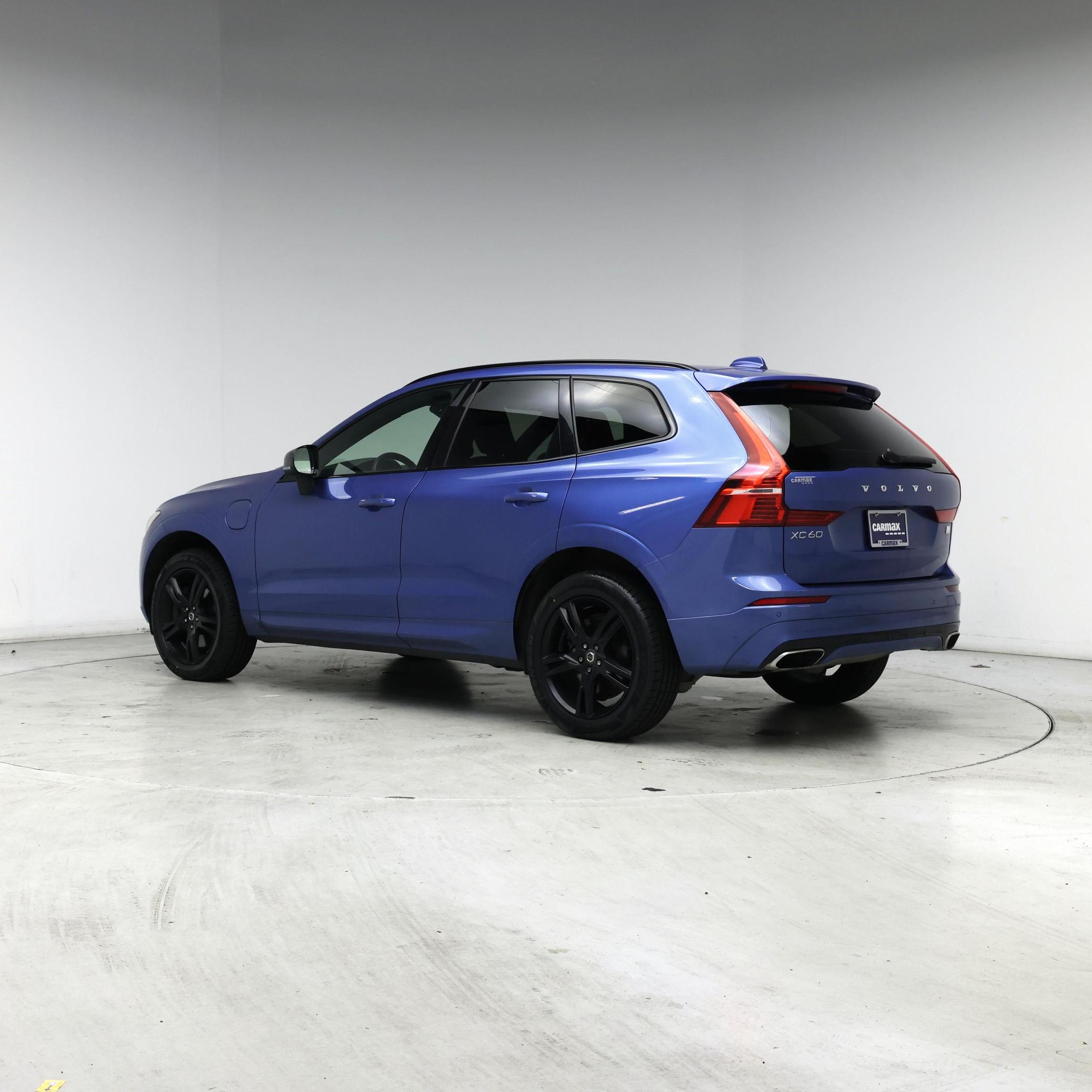 Thumbnail: 2021 Volvo XC60 - 2