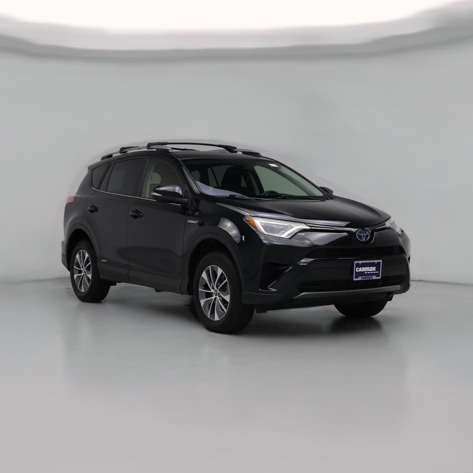 Thumbnail: 2018 Toyota RAV4 - 1